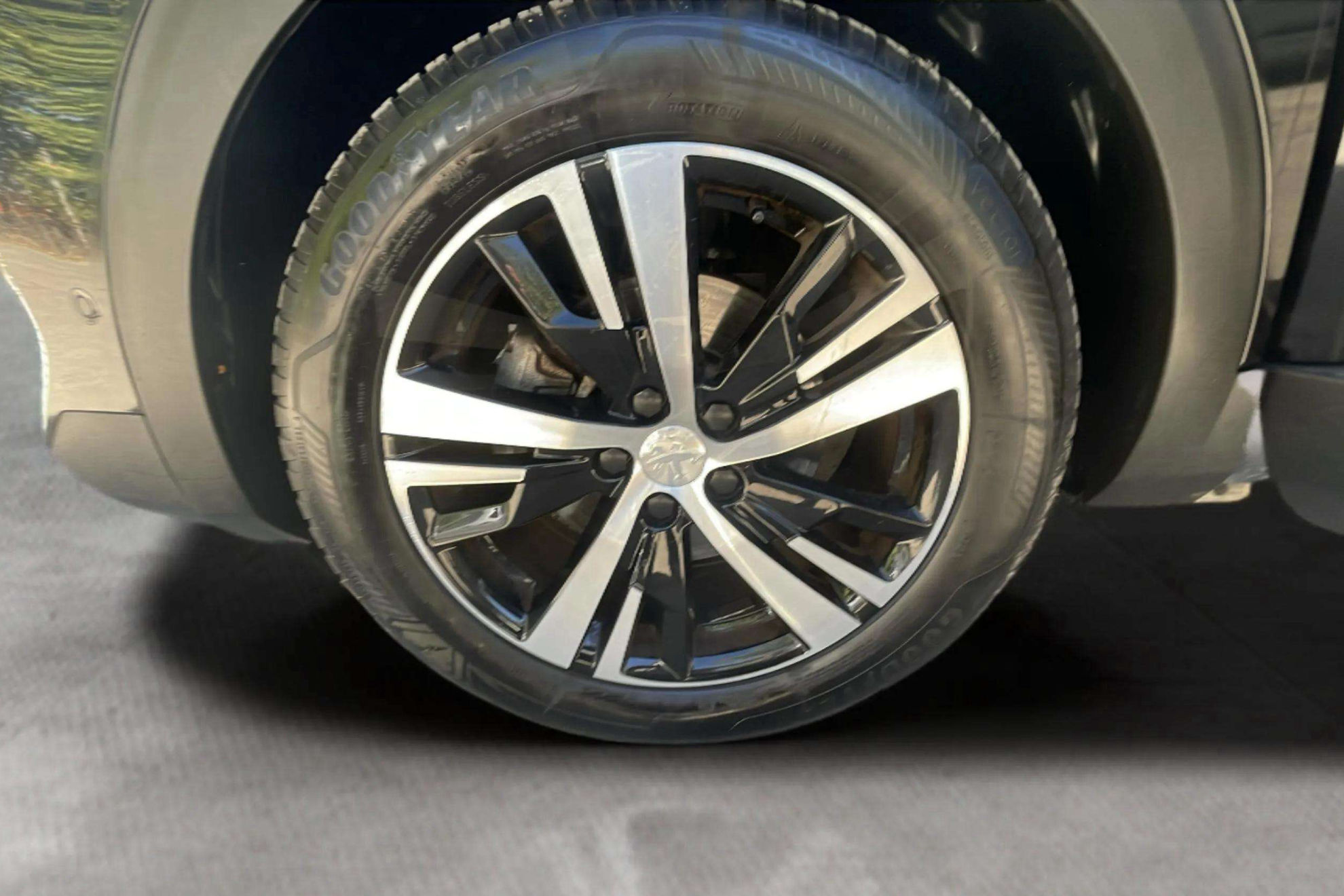 Peugeot 3008 1.5 BlueHDi GT EAT8 - foto 9