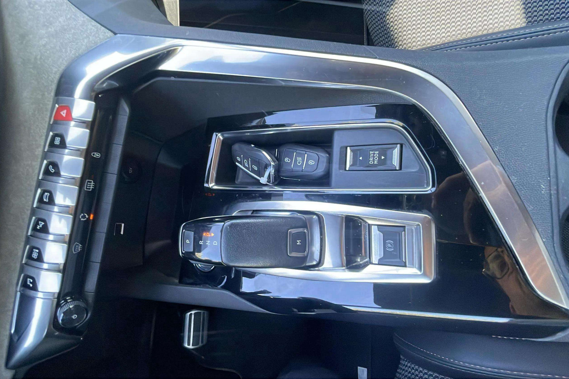 Peugeot 3008 1.5 BlueHDi GT EAT8 - foto 19