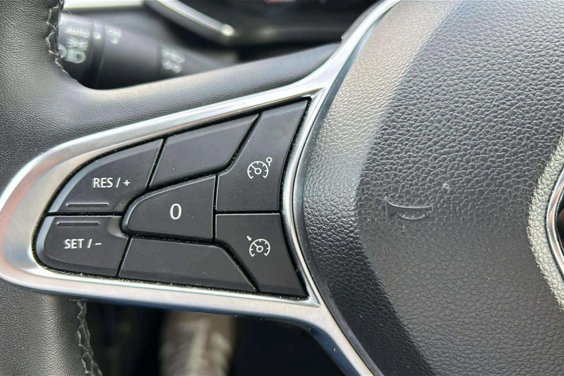 Renault Captur techno TCe - foto 17
