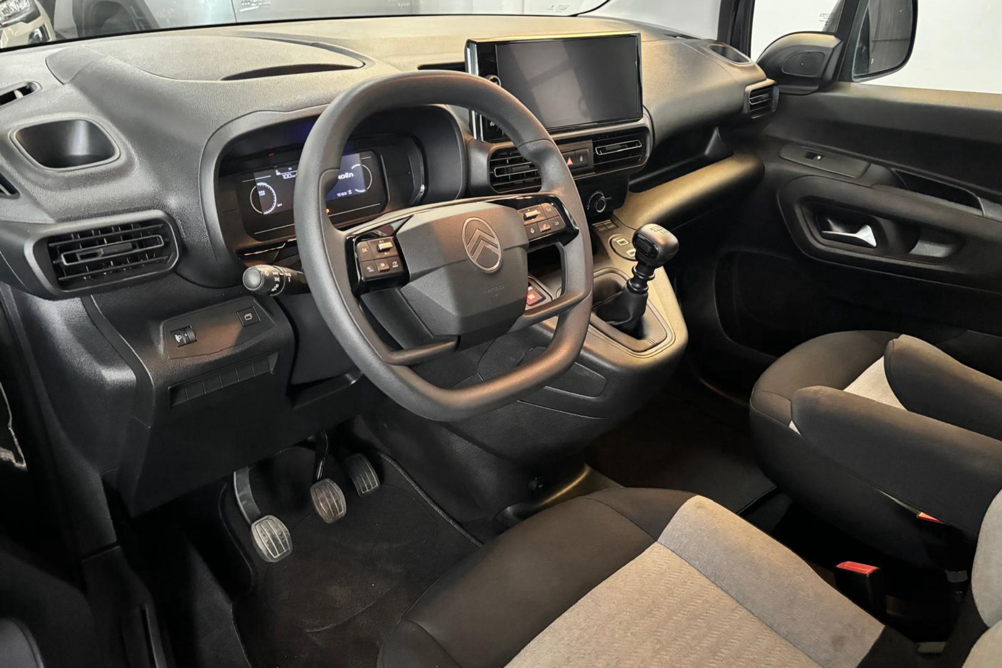 Citroën Berlingo Talla M BlueHDi 100 Plus - foto 14