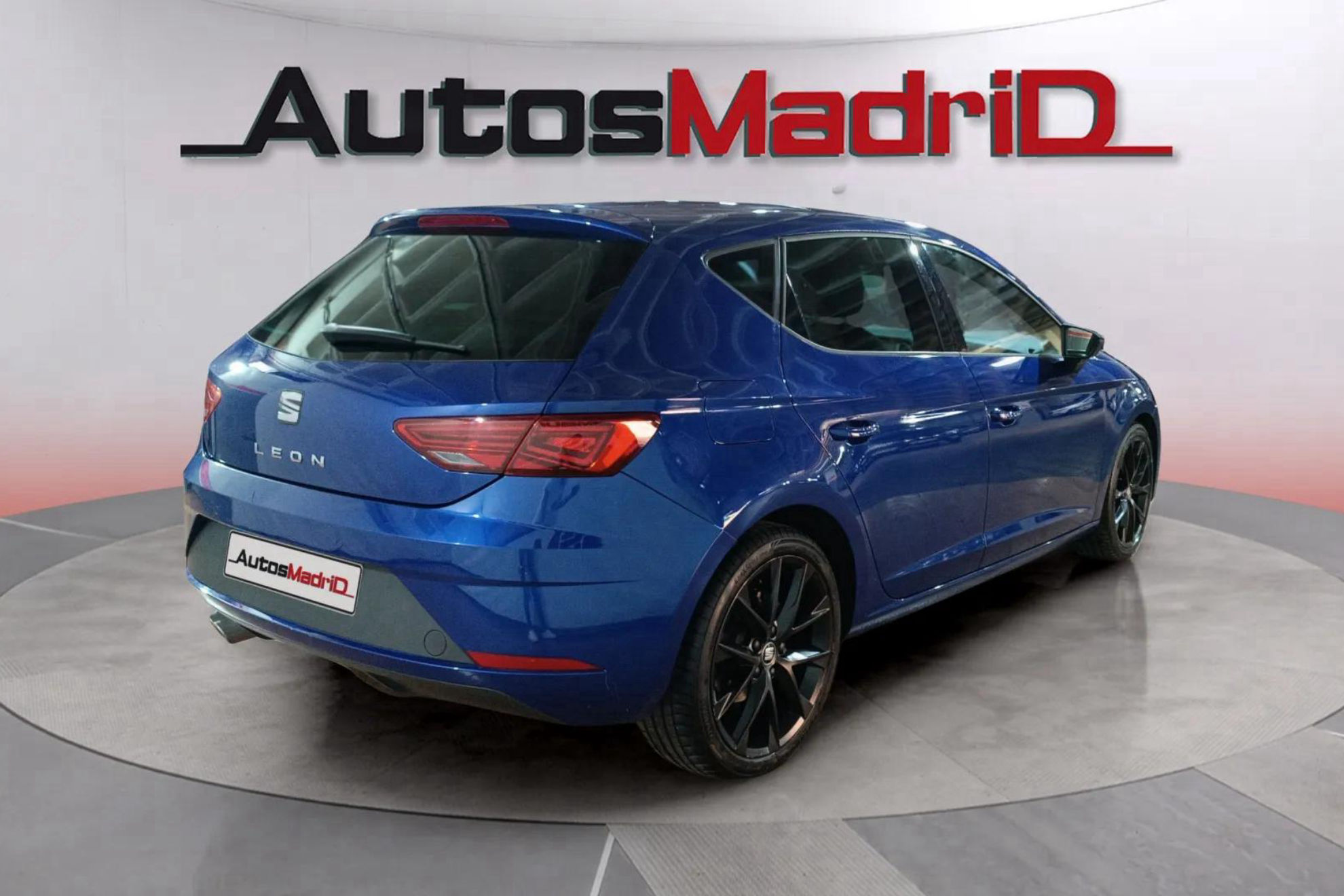 SEAT León 2.0 TDI DSG-7 FR Fast Edition - foto 8