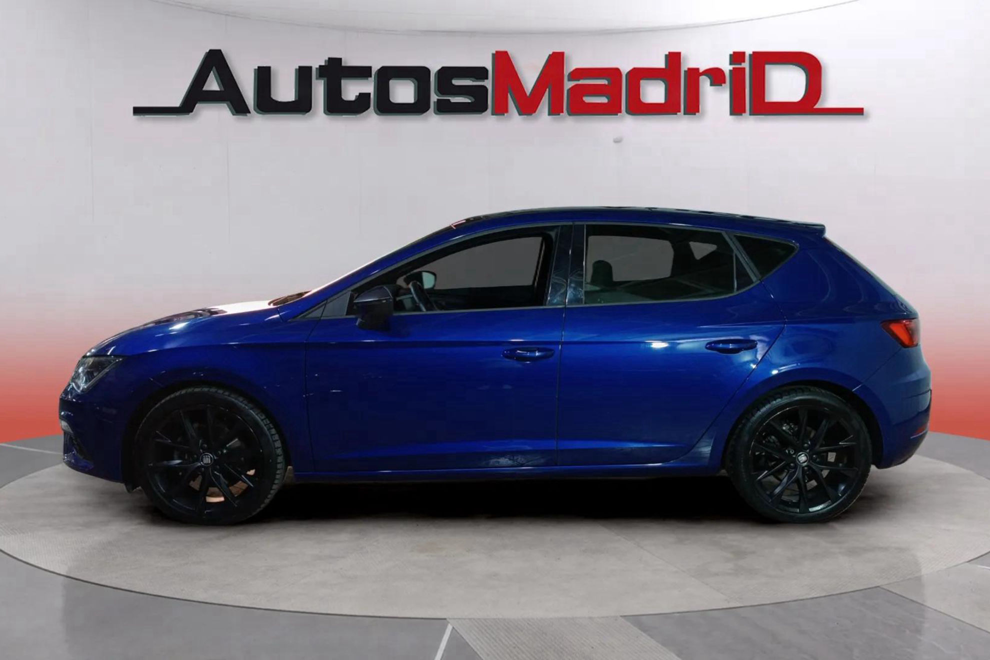 SEAT León 2.0 TDI DSG-7 FR Fast Edition - foto 4
