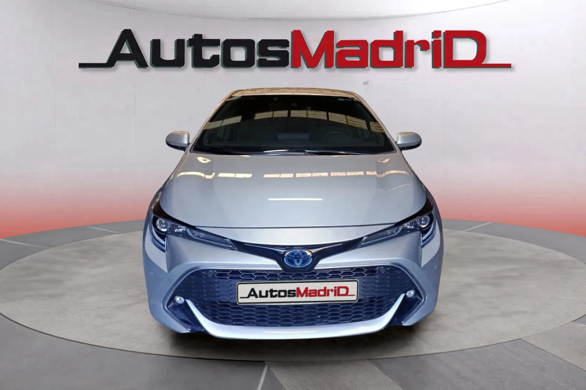 Toyota Corolla 2.0 180H Advance E-CVT - foto 2