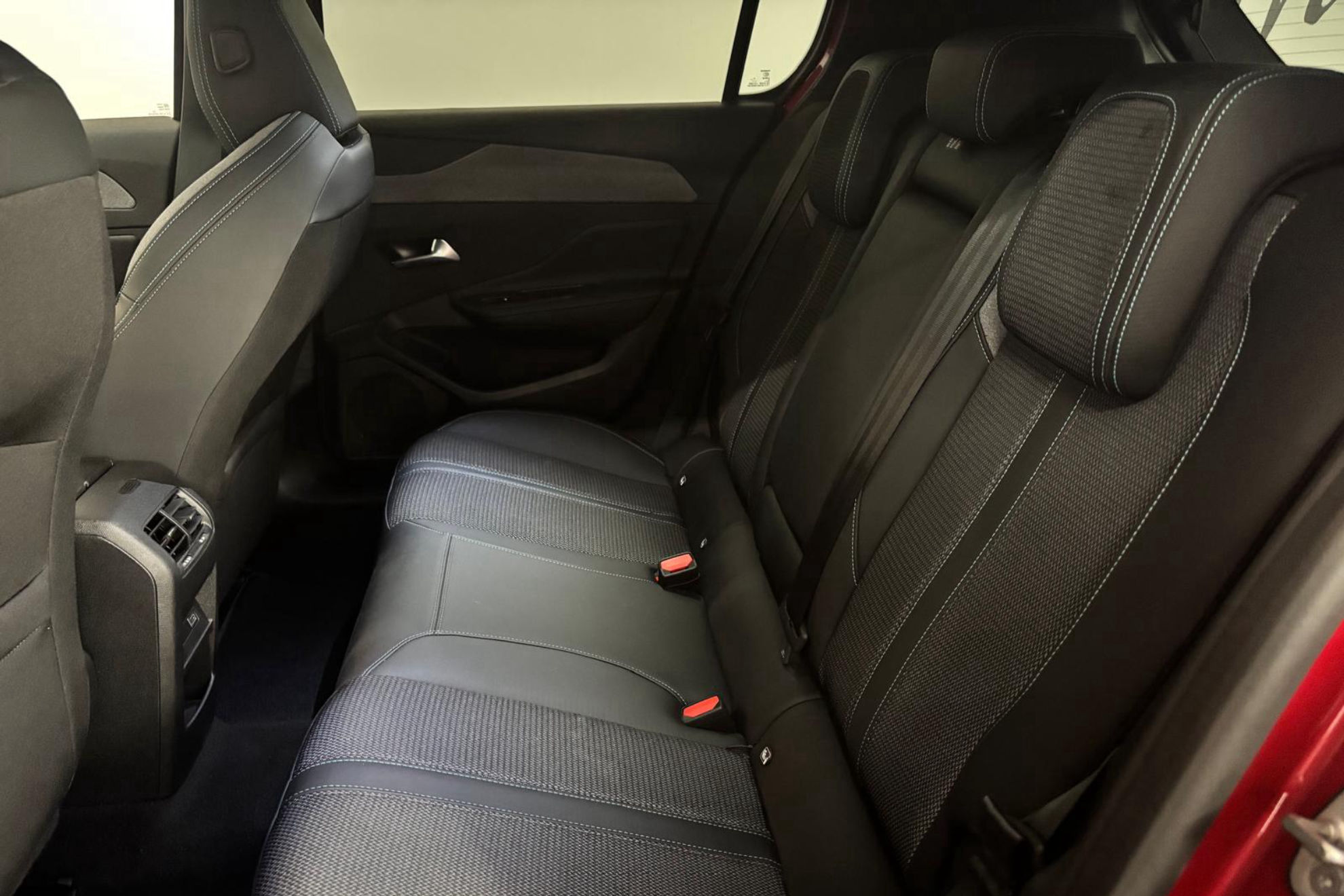 Peugeot 308 Allure PureTech 130 - foto 11