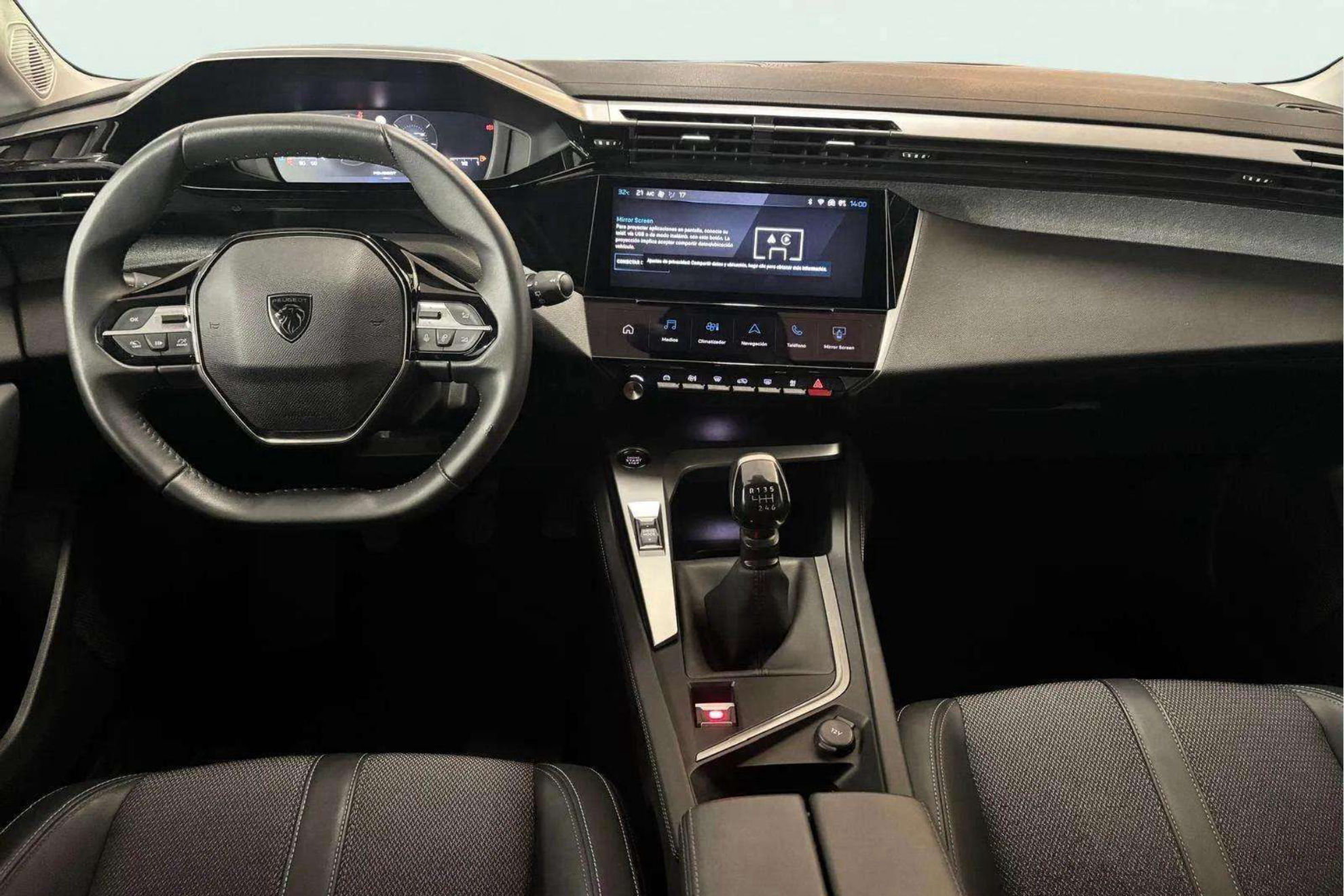 Peugeot 308 Allure PureTech 130 - foto 12