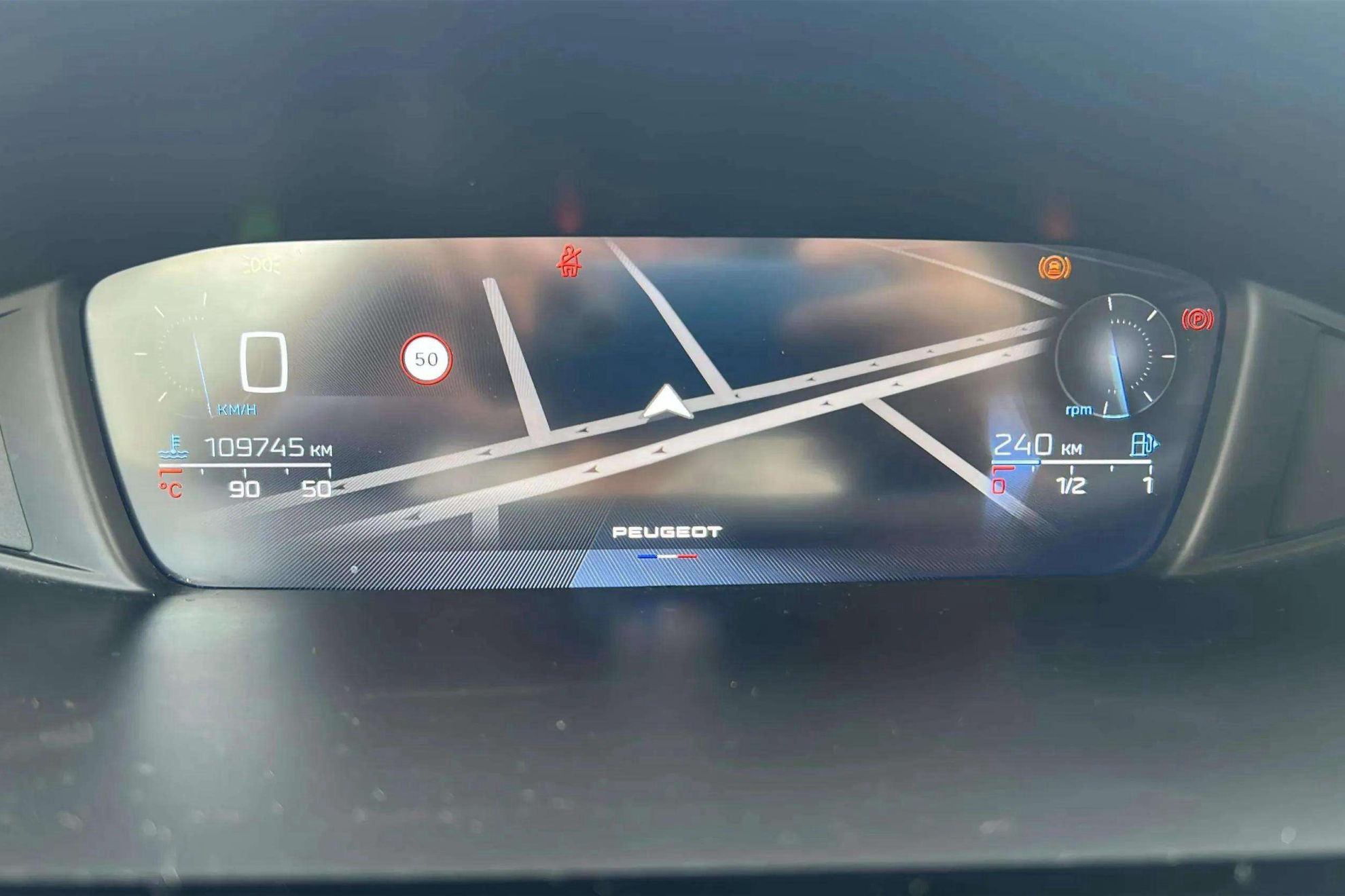 Peugeot 308 Allure PureTech 130 - foto 21