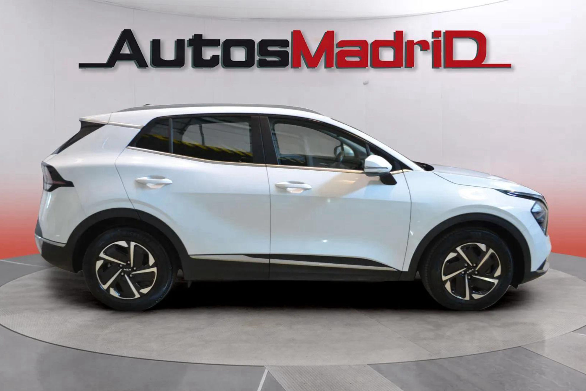 Kia Sportage 1.6 CRDi MHEV Business 4x4 - foto 8