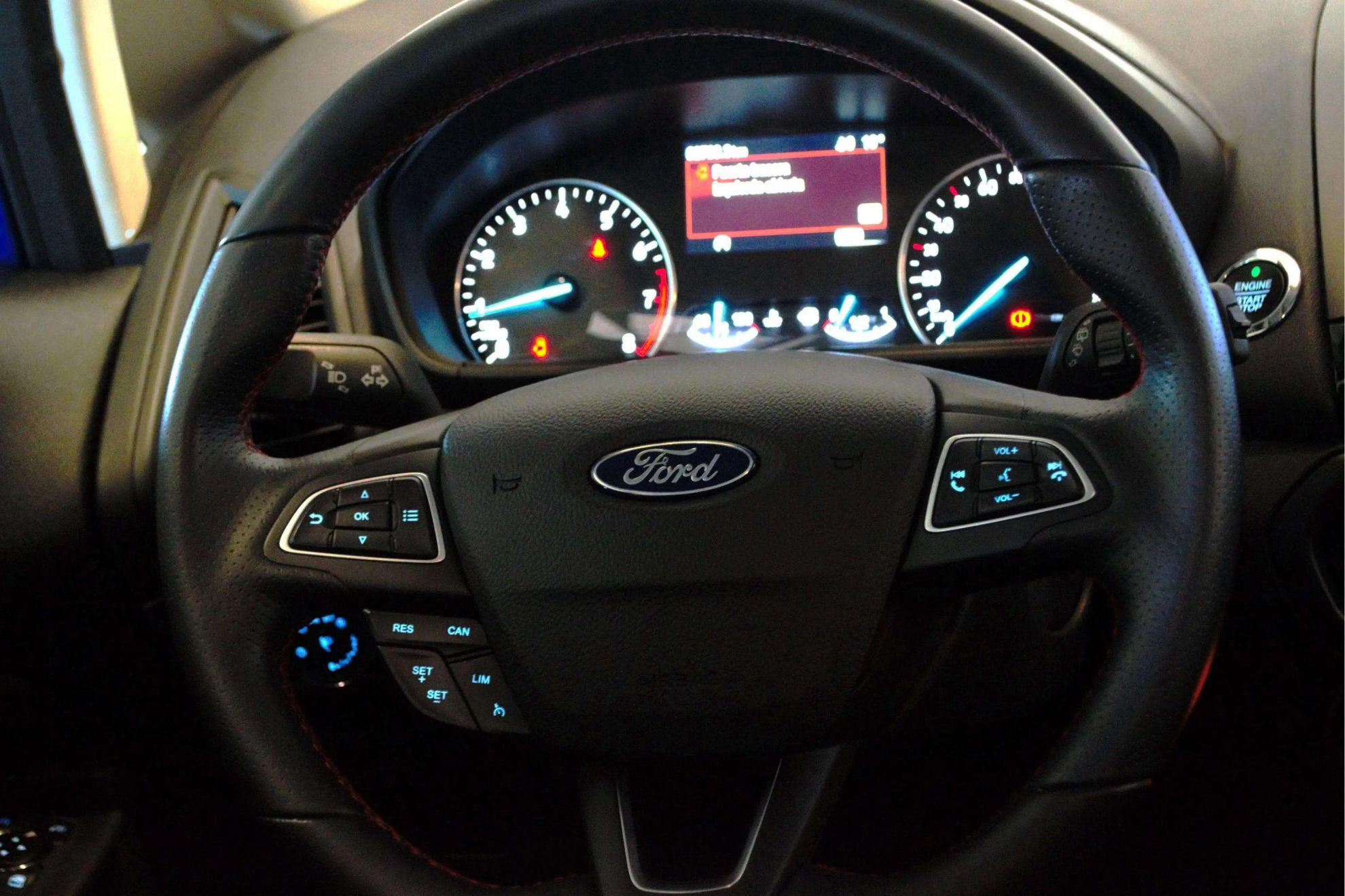 Ford EcoSport 1.0T EcoBoost ST Line - foto 18