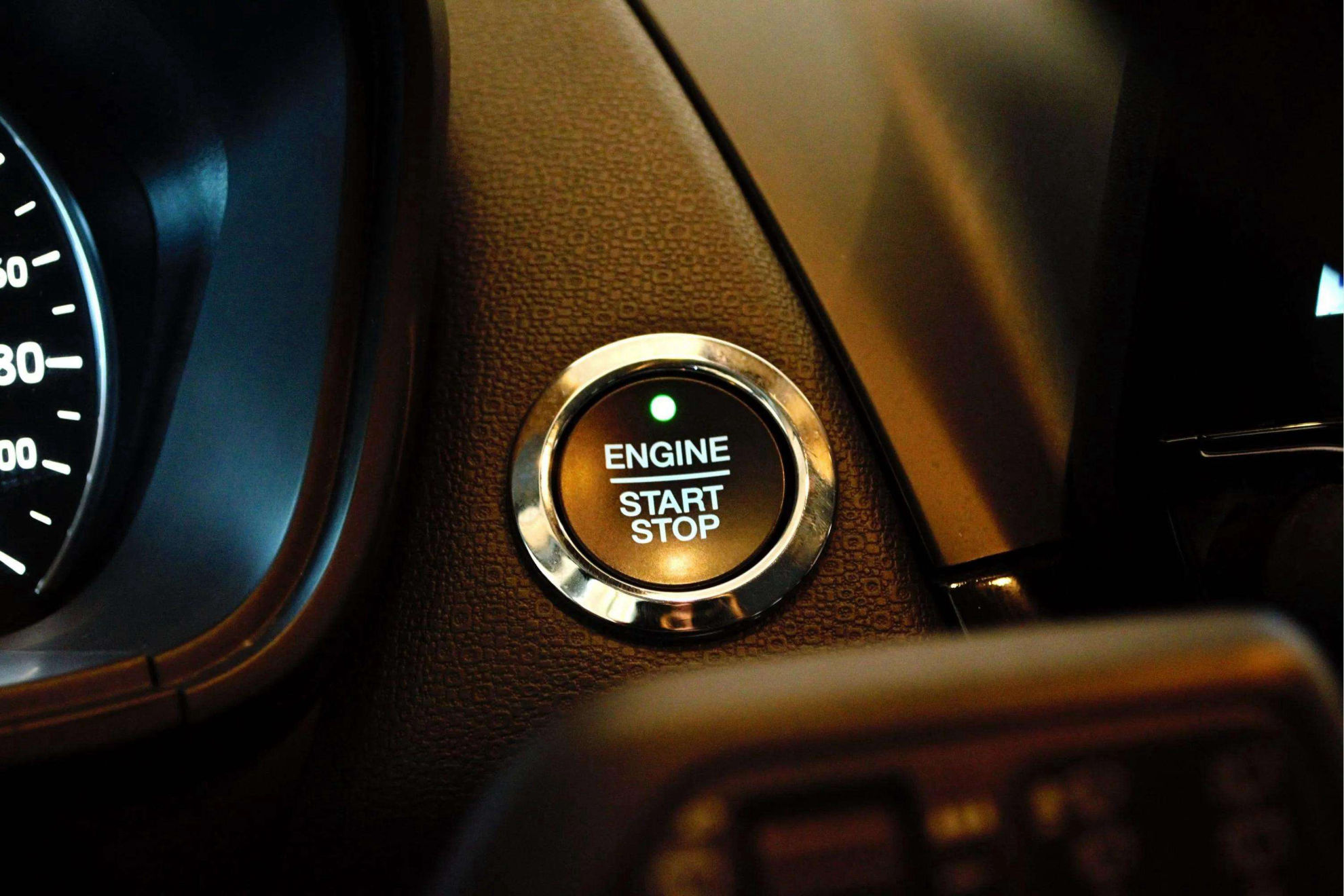 Ford EcoSport 1.0T EcoBoost ST Line - foto 25