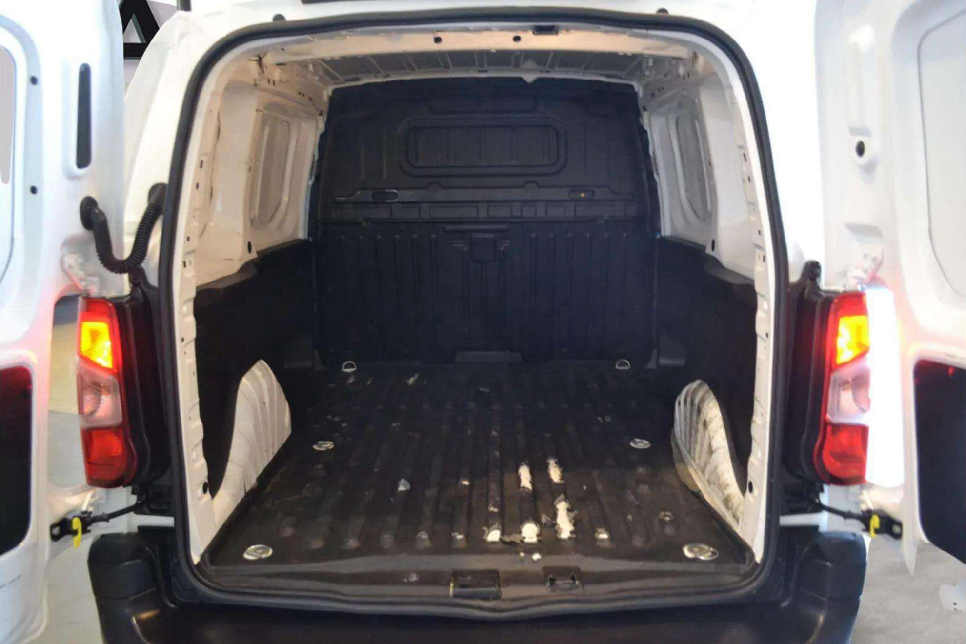 Citroën Berlingo Talla M BlueHDi Control - foto 9