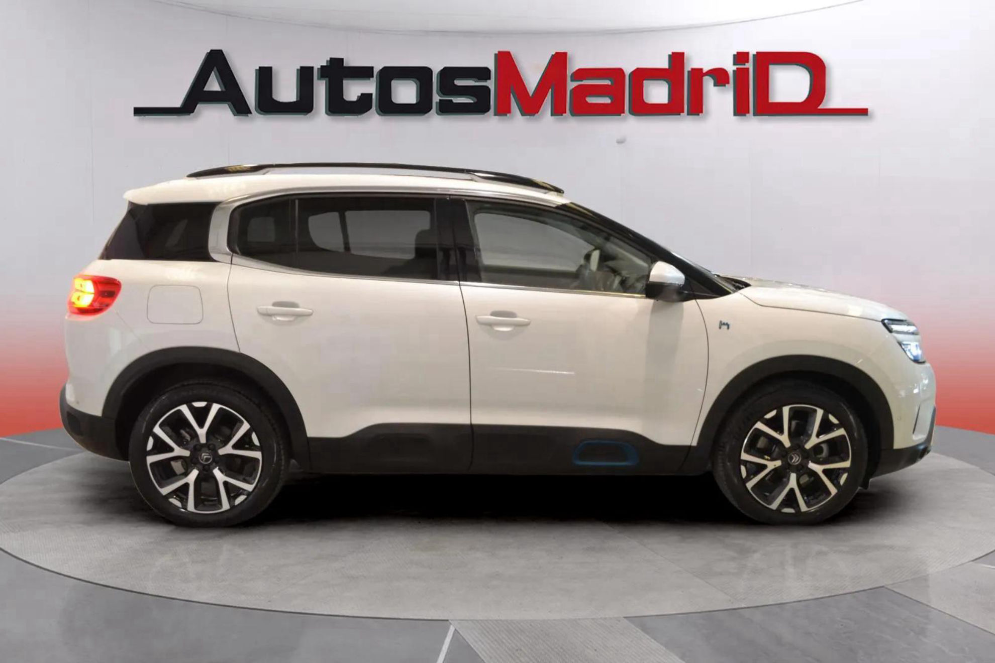 Citroën C5 Aircross 225 e-EAT8 Shine - foto 8