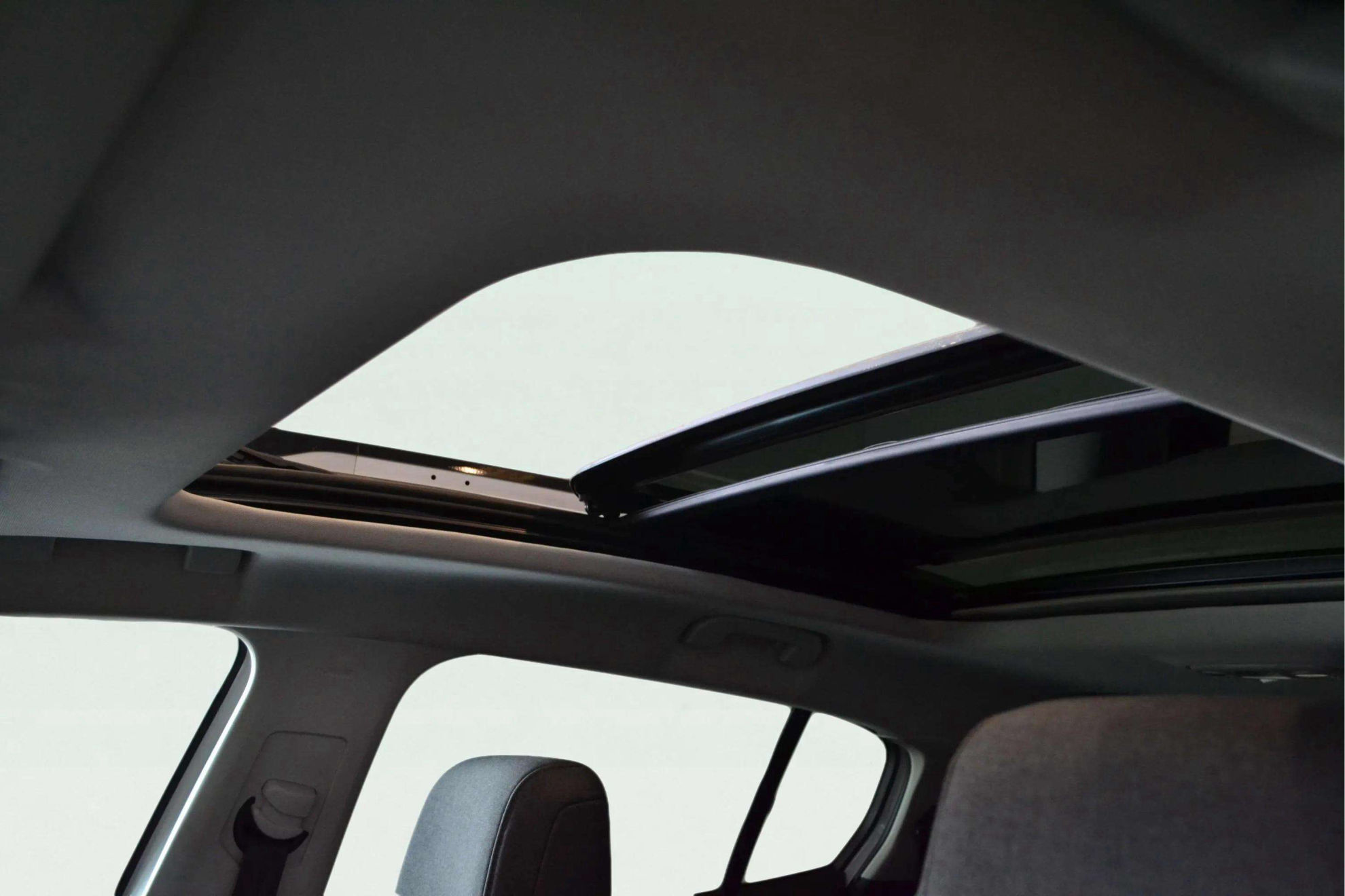 Citroën C5 Aircross 225 e-EAT8 Shine - foto 39