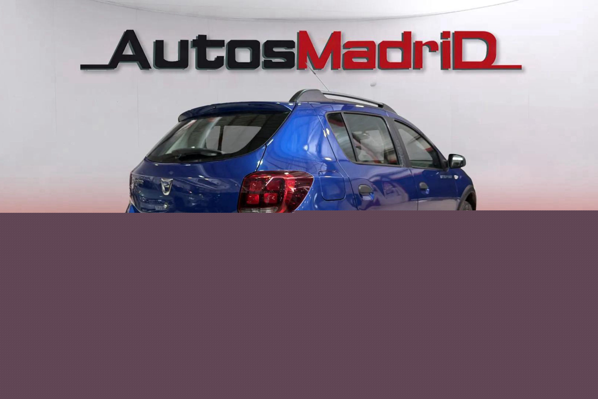 Dacia Sandero Stepway Essent. Blue dCi 18 - foto 8
