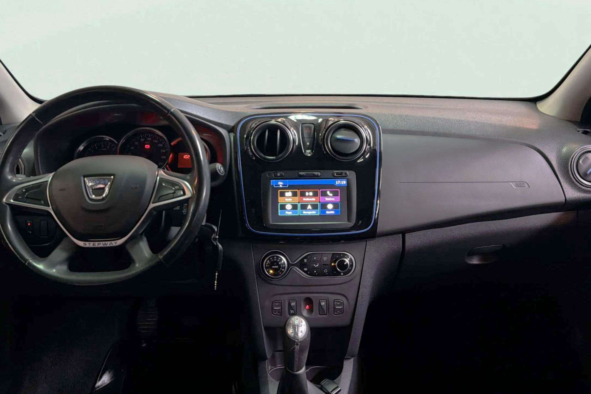 Dacia Sandero Stepway Essent. Blue dCi 18 - foto 16