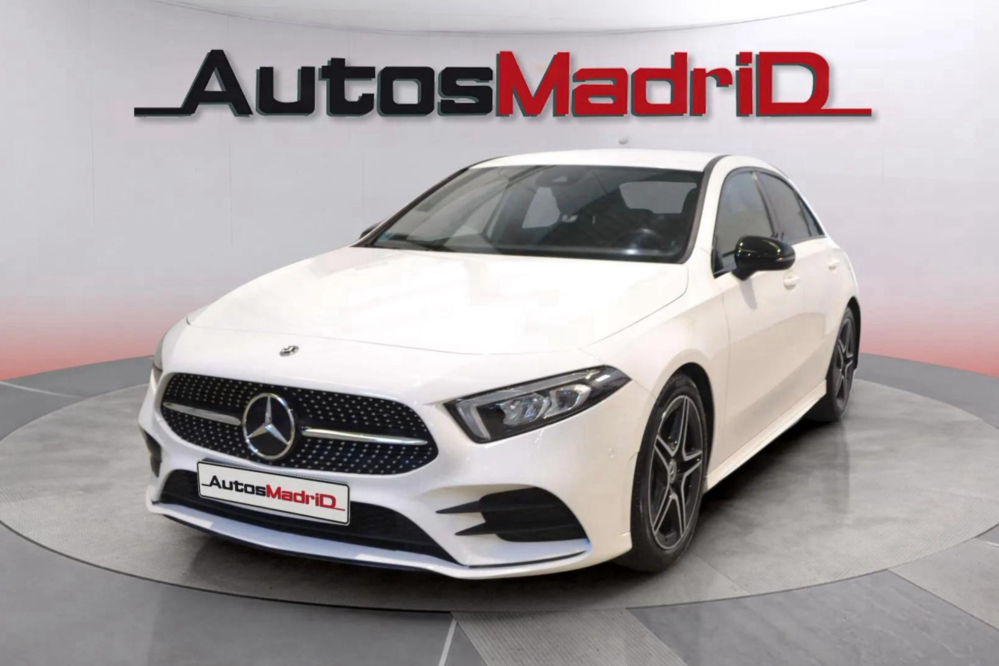 Mercedes-Benz Clase A Sedán A 200 d - foto 3