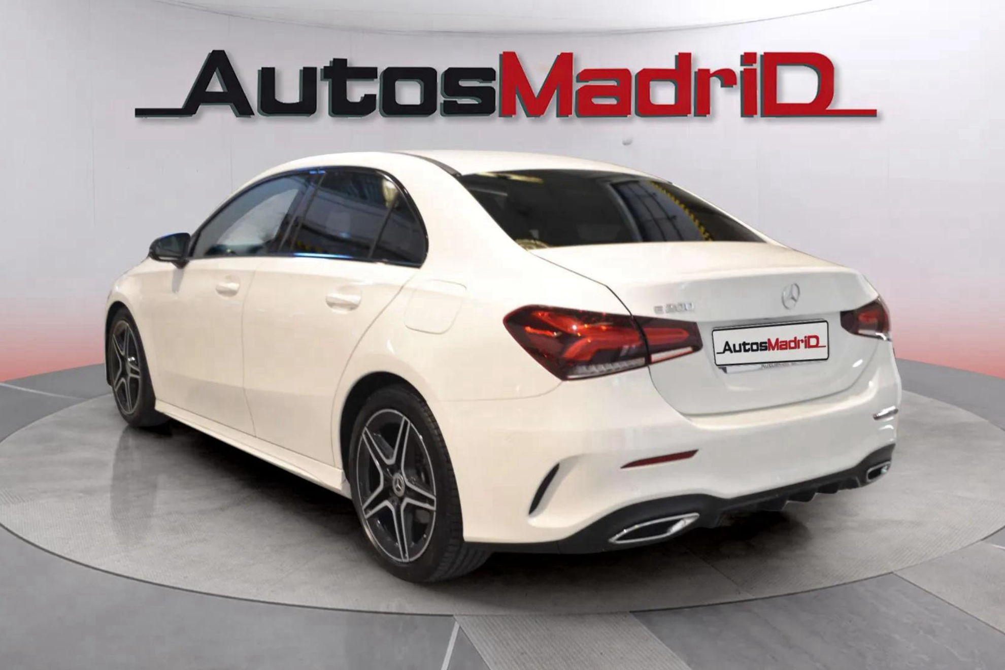 Mercedes-Benz Clase A Sedán A 200 d - foto 5