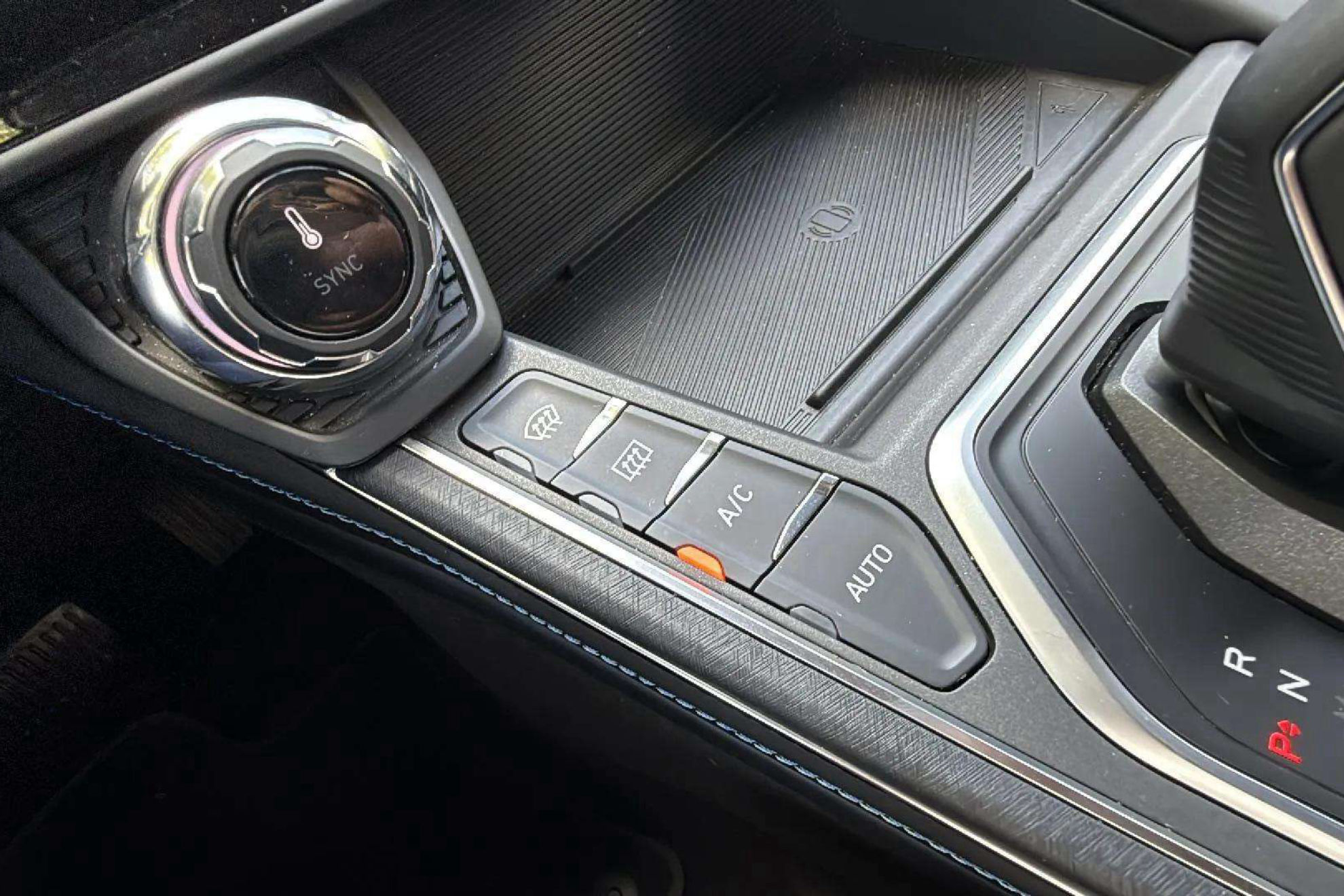 Lynk & Co 01 Hibrido Enchufable - foto 19
