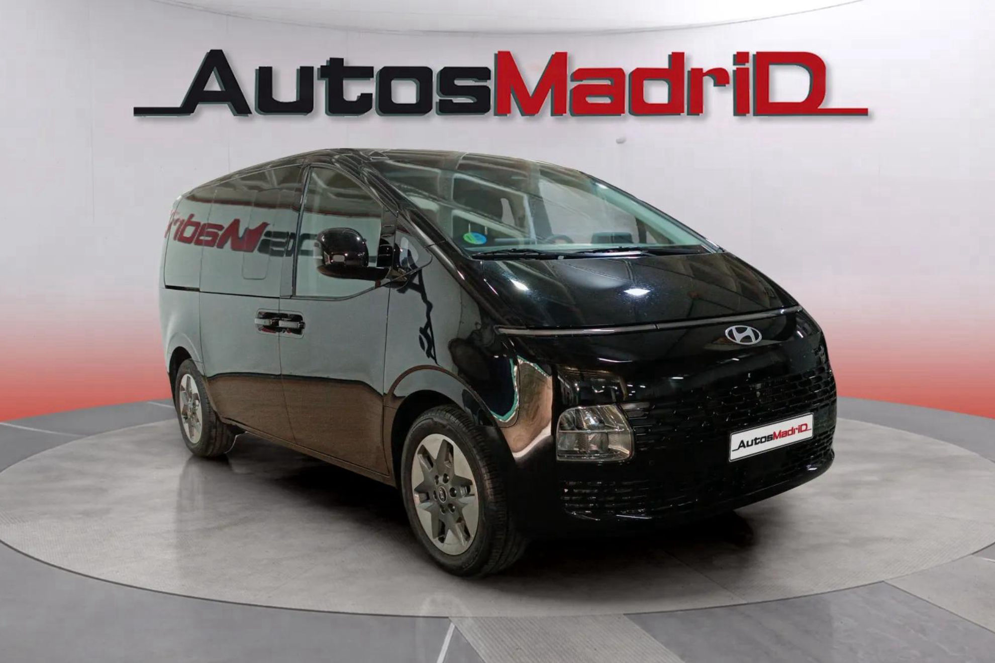 Hyundai STARIA 9S HEV 1.6 T-GDi Style
