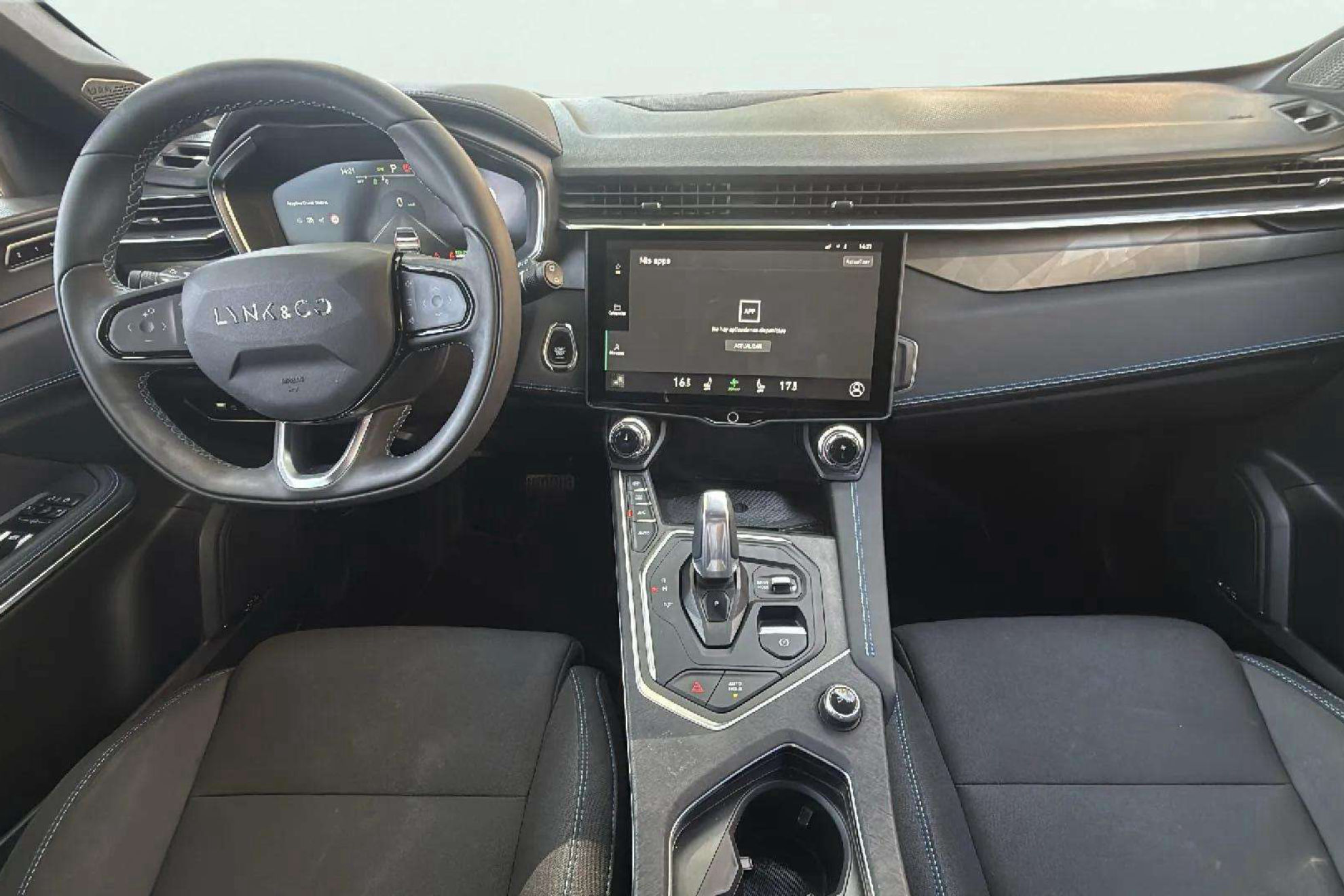 Lynk & Co 01 1.5 PHEV - foto 23