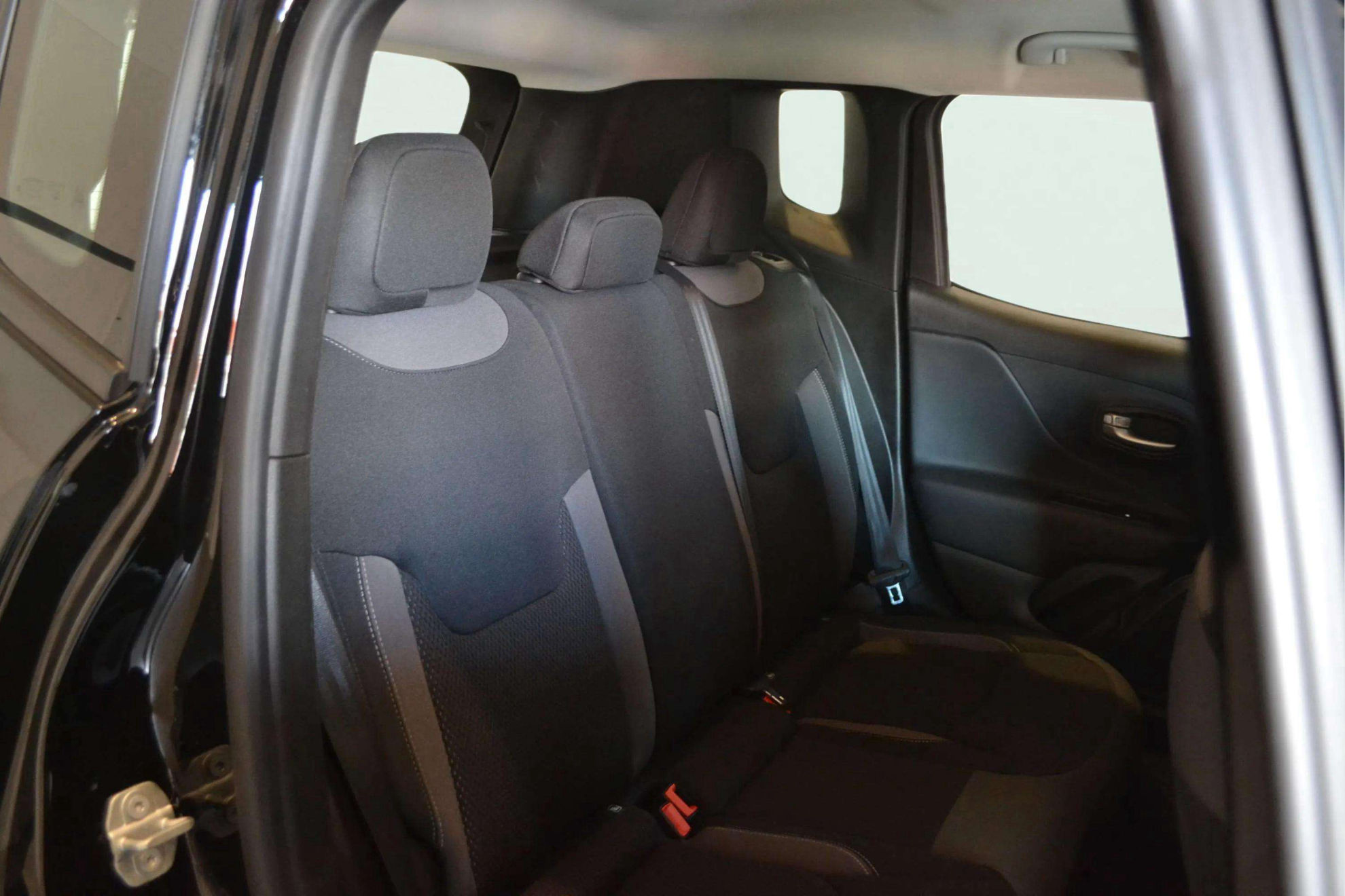 Jeep Renegade Limited 1.5 MHEV - foto 10