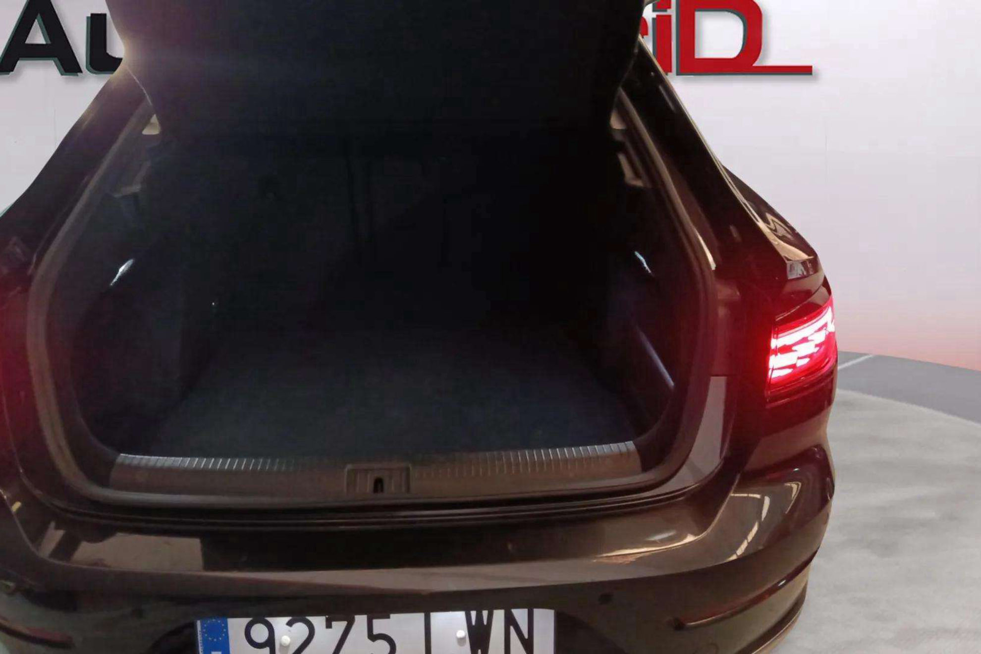 Volkswagen Arteon Elegance 2.0 TDI - foto 30