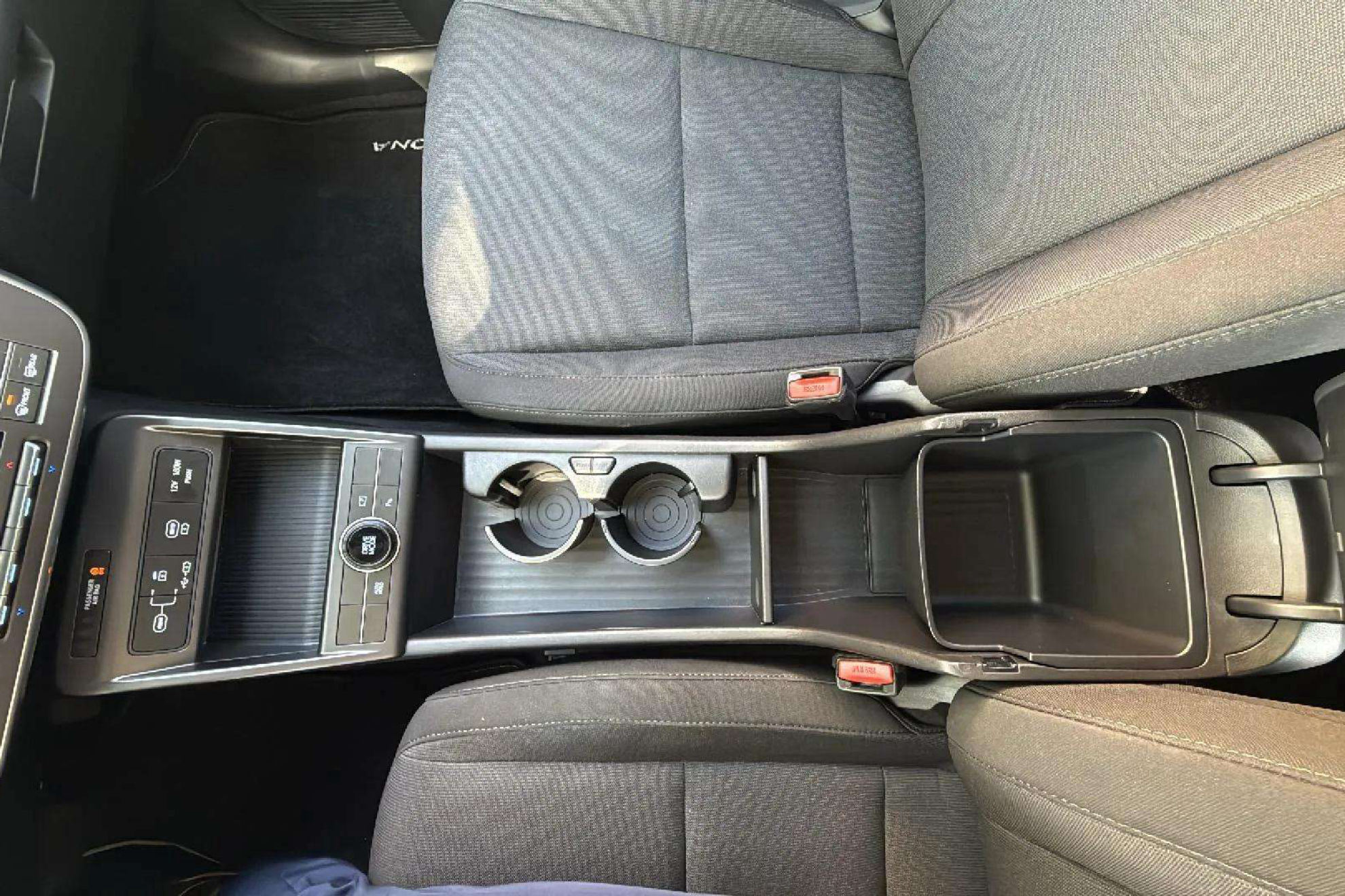 Hyundai Kona HEV 1.6GDI DT Maxx - foto 22