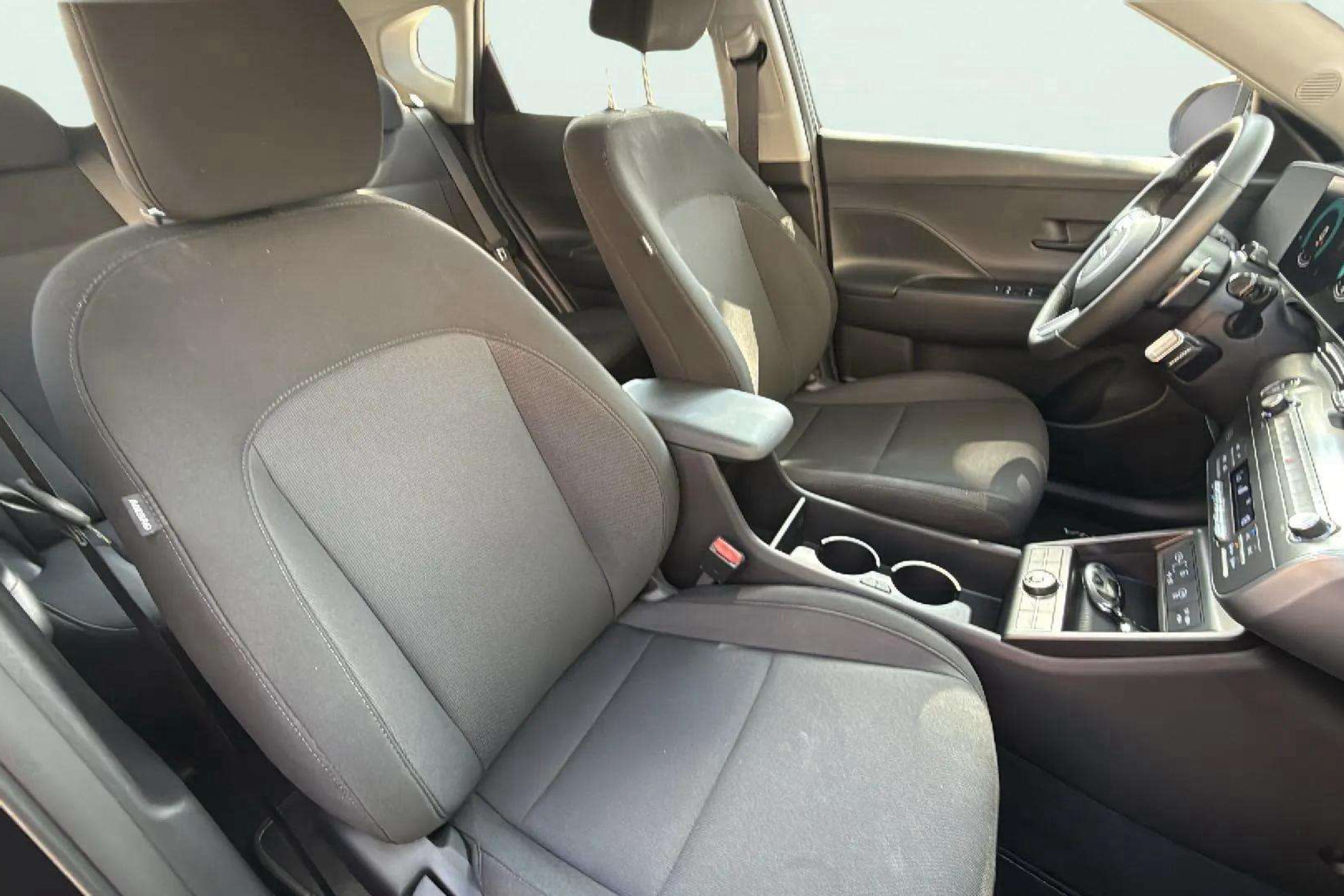 Hyundai Kona HEV 1.6GDI DT Maxx - foto 26