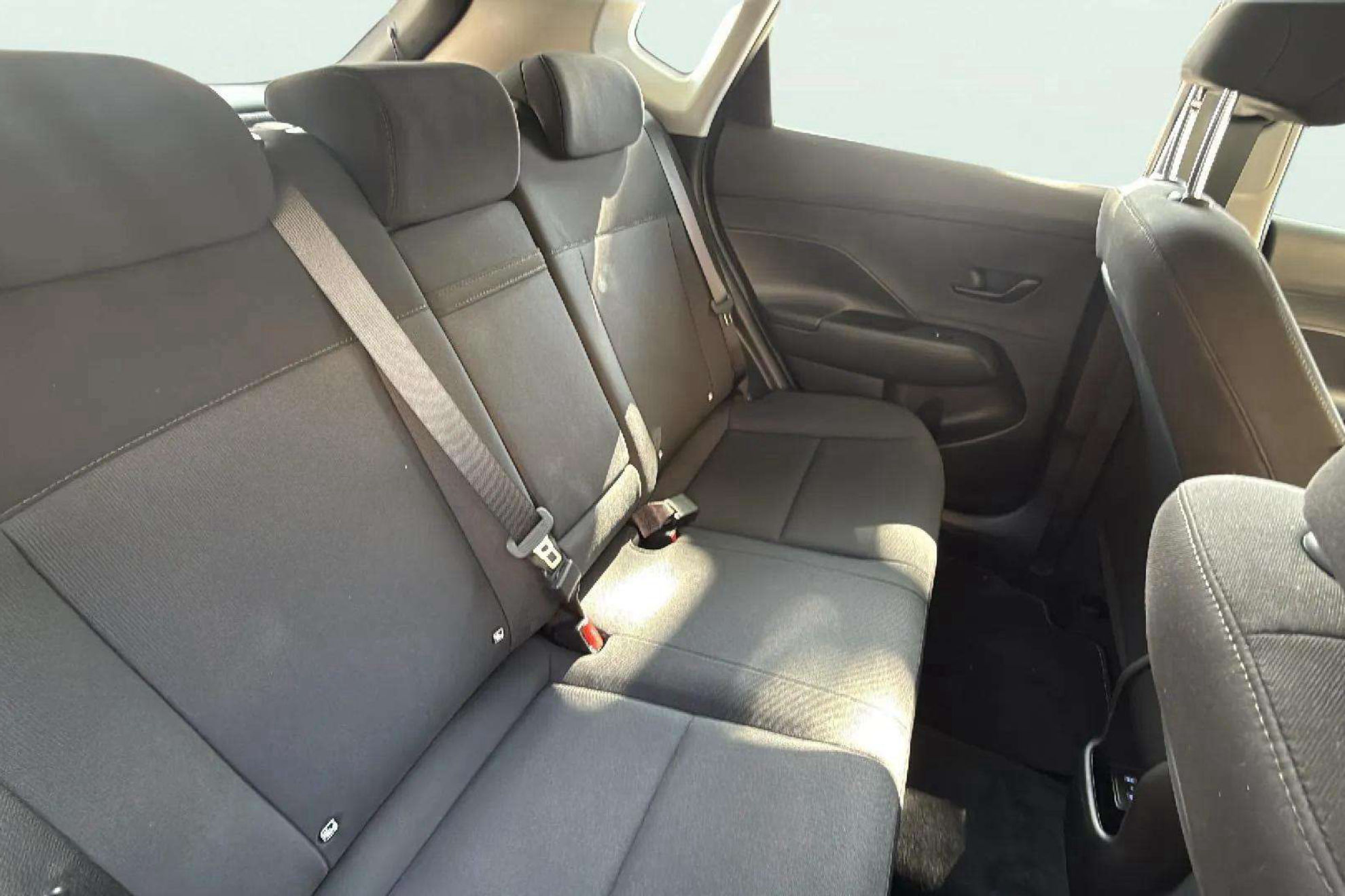 Hyundai Kona HEV 1.6GDI DT Maxx - foto 30