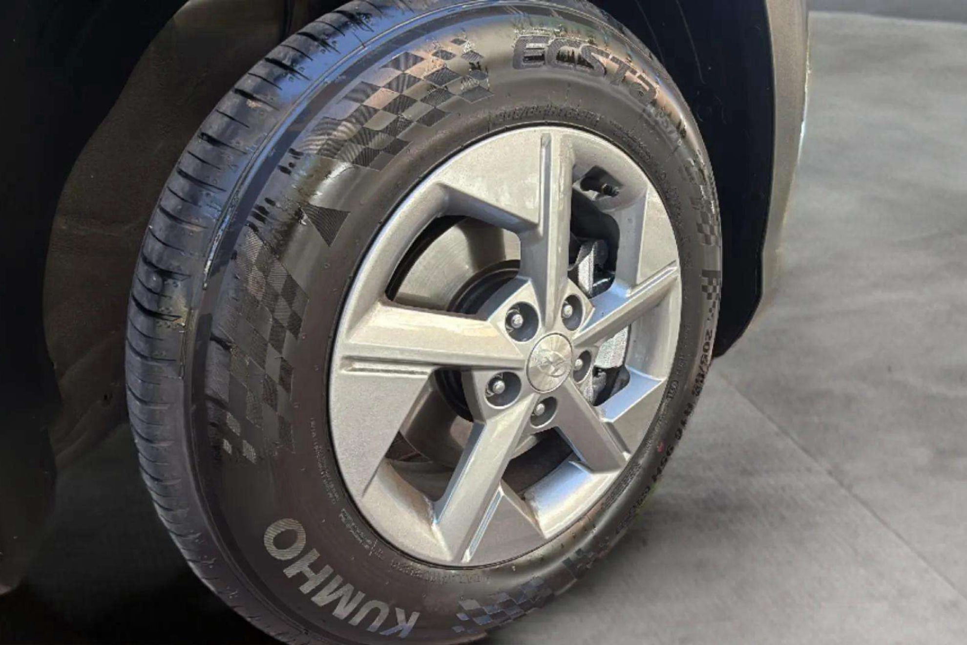 Hyundai Kona HEV 1.6GDI DT Maxx - foto 38