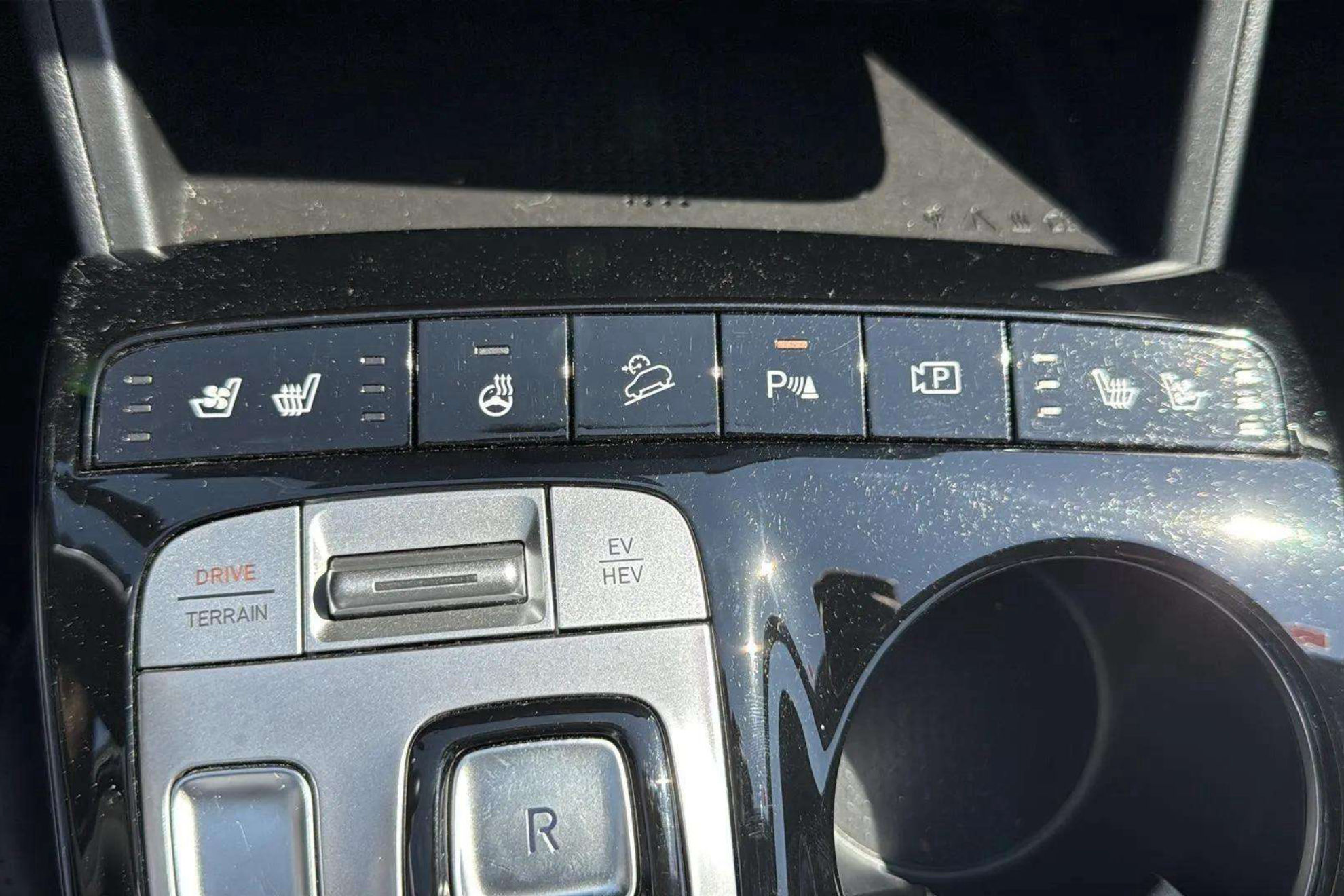 Hyundai Tucson 1.6 T-GDi PHEV Style 4x4 - foto 18