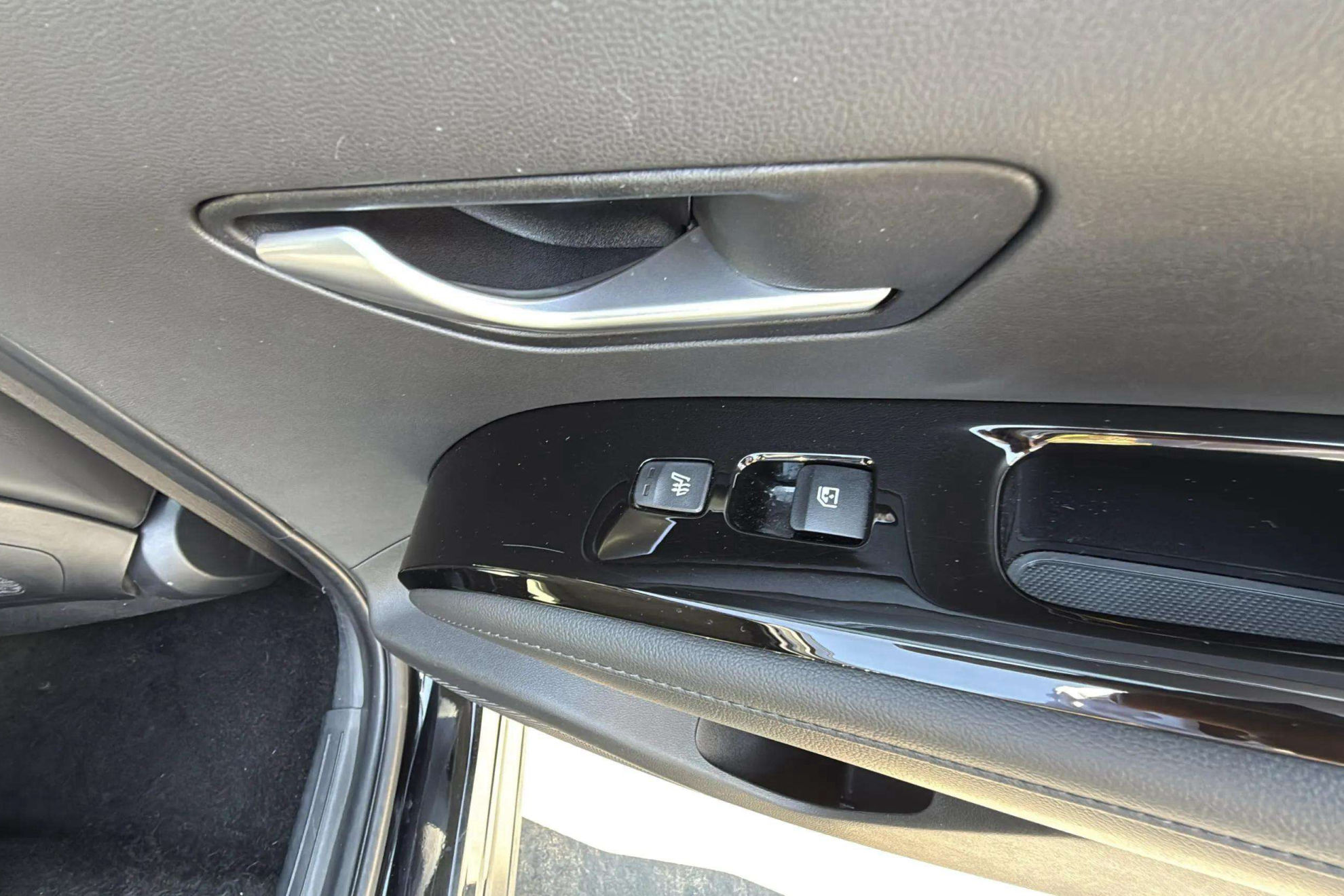 Hyundai Tucson 1.6 T-GDi PHEV Style 4x4 - foto 27
