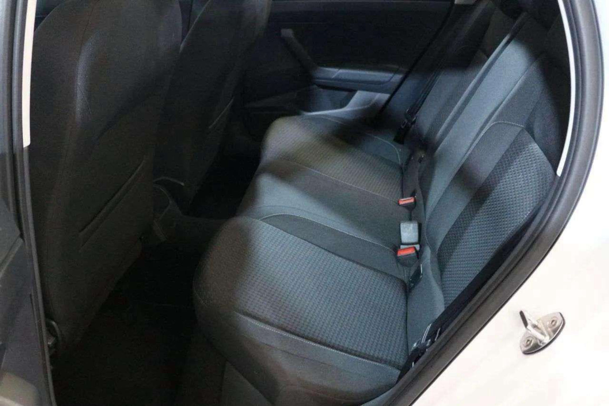 Volkswagen Polo Advance 1.0 TSI - foto 10