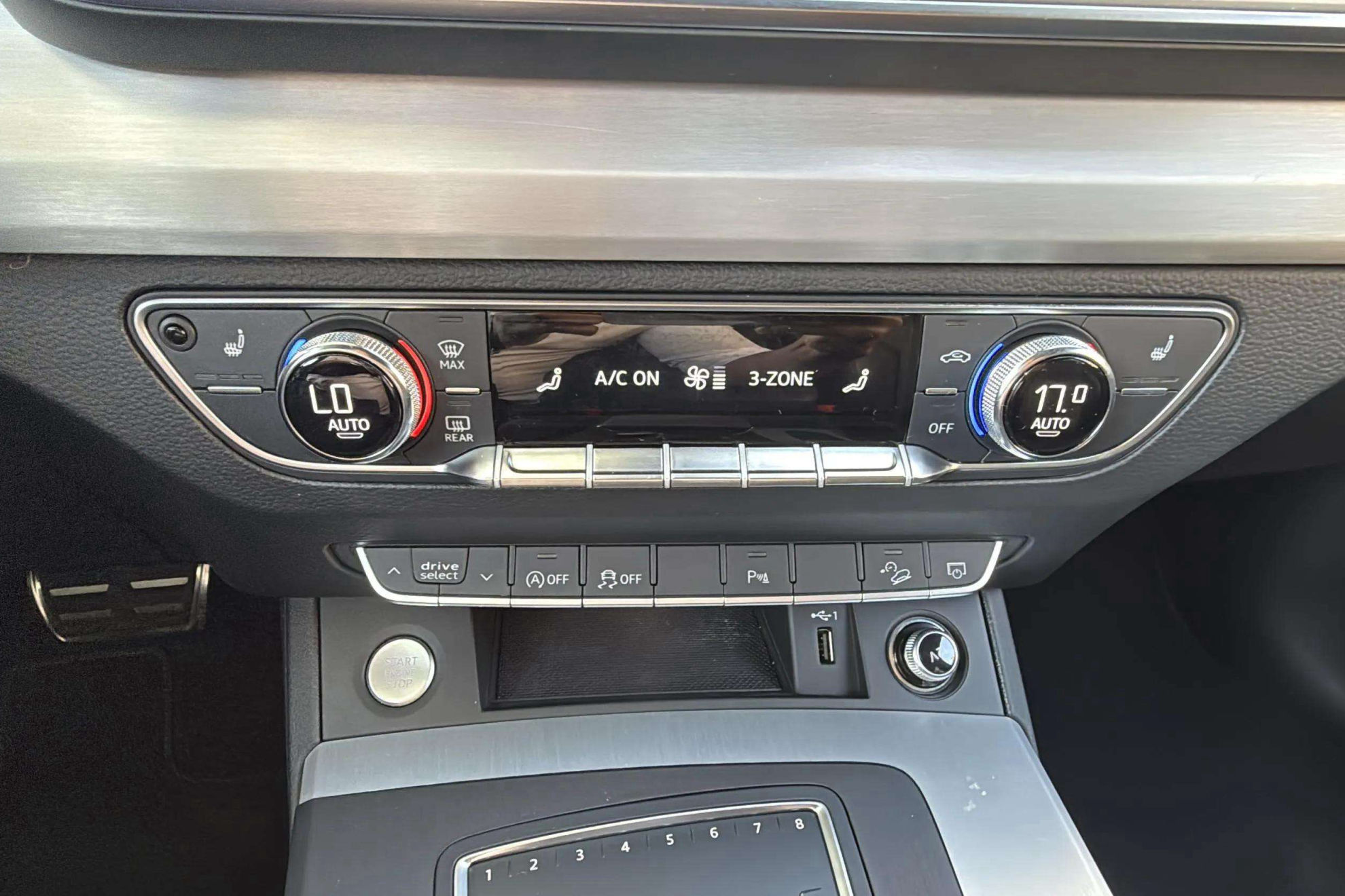 Audi Q5 S line 40 TDI quattro S tronic - foto 17