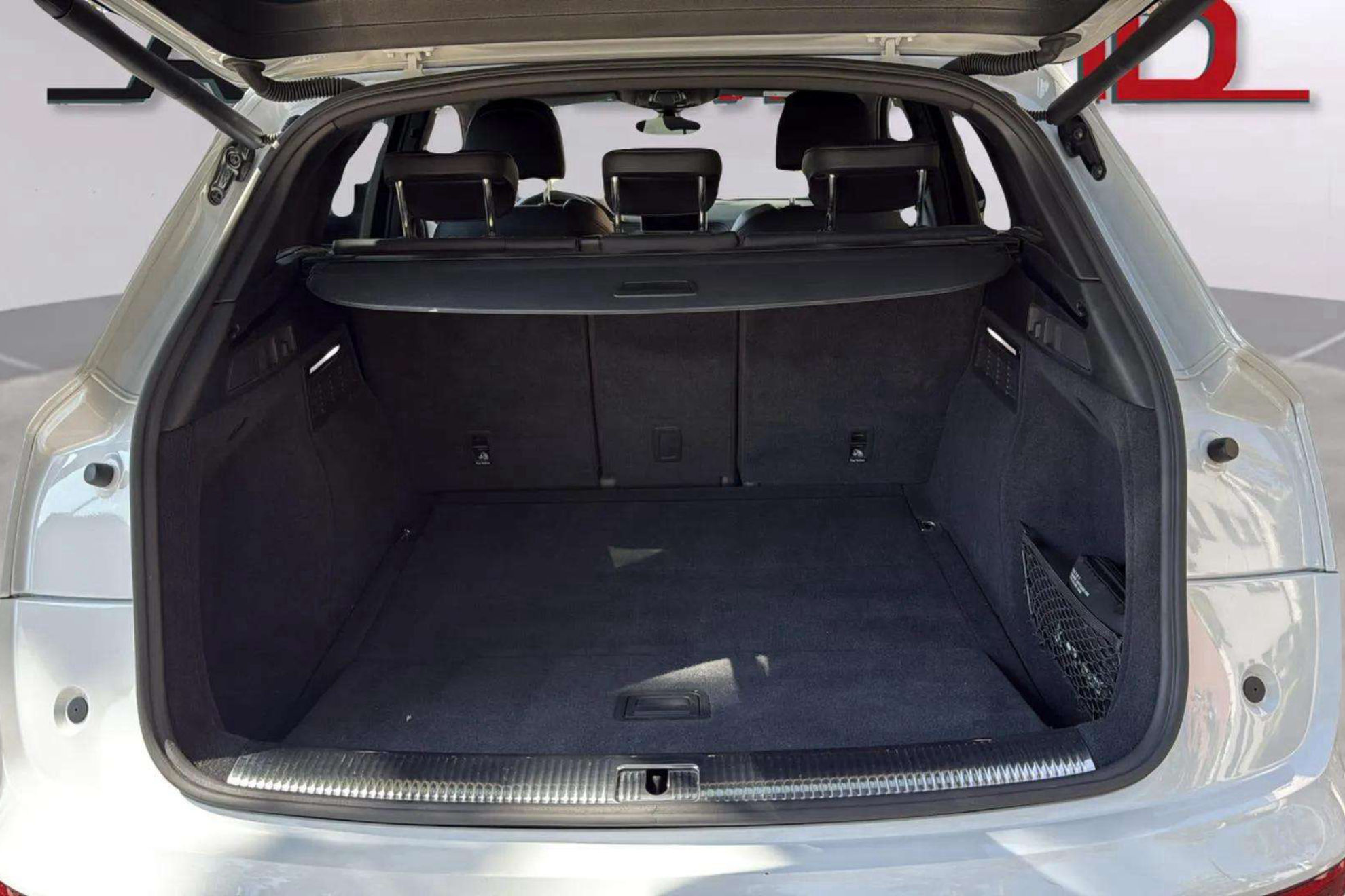 Audi Q5 S line 40 TDI quattro S tronic - foto 35