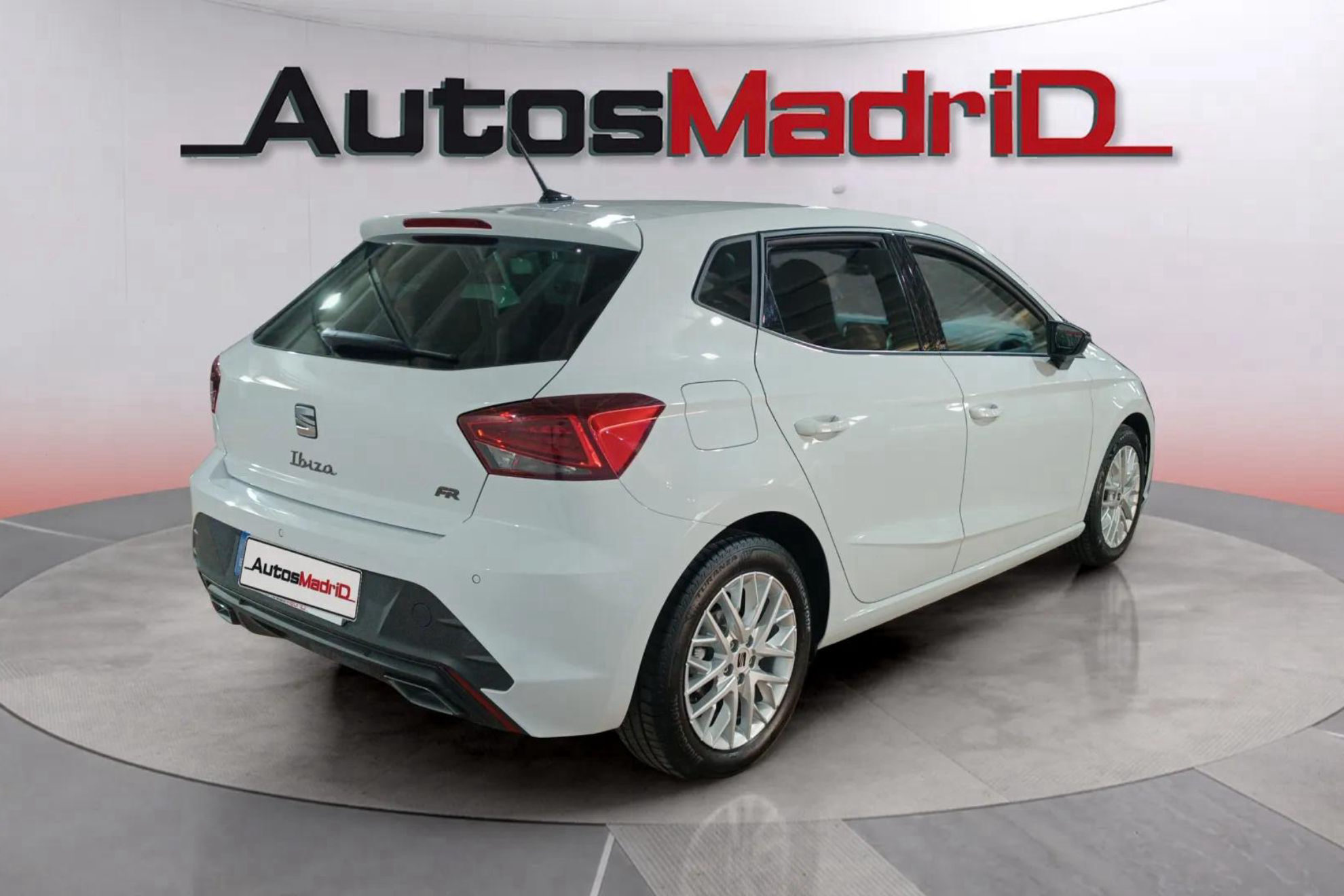 SEAT Ibiza 1.0 TSI FR - foto 8