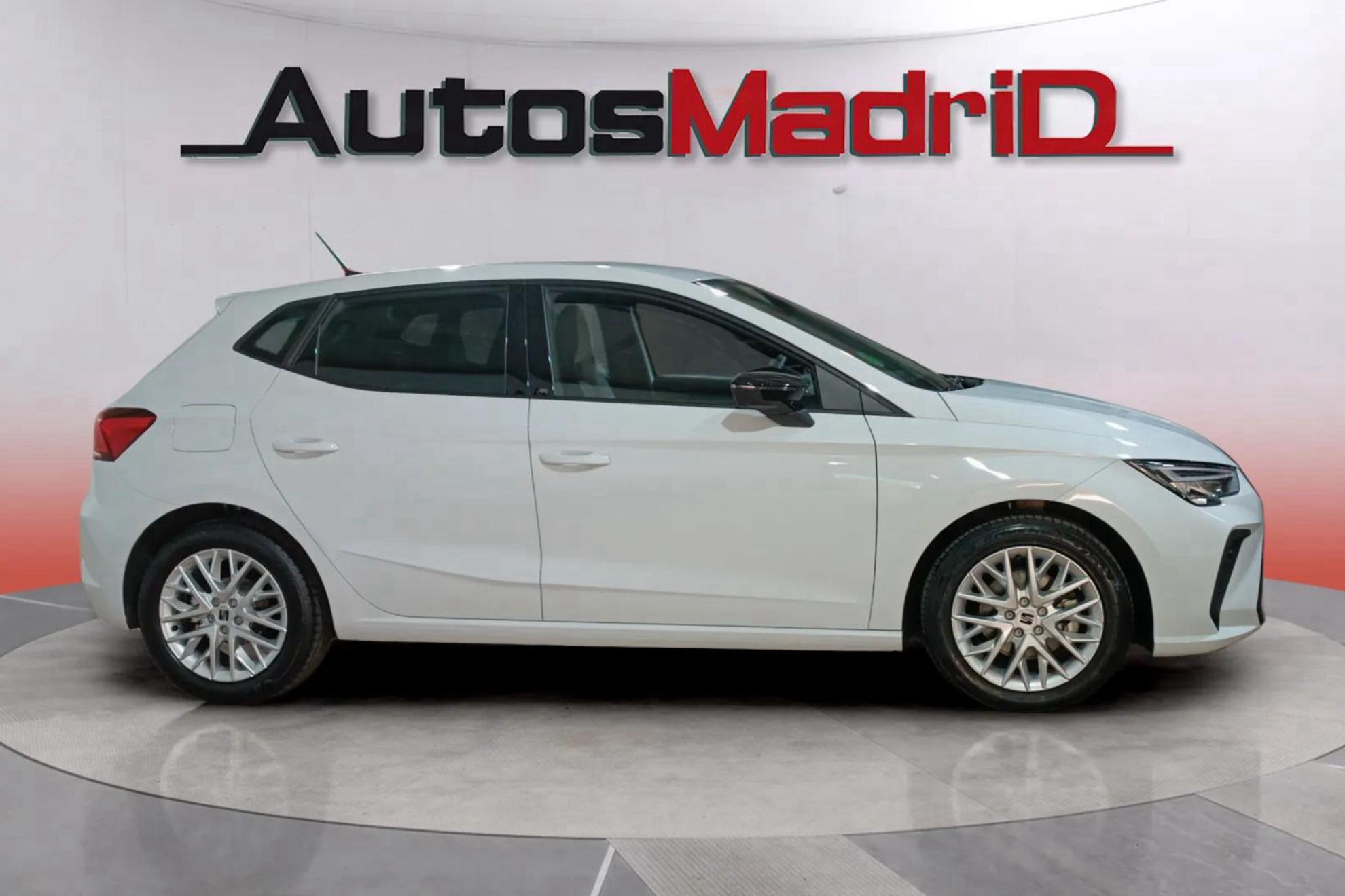 SEAT Ibiza 1.0 TSI FR - foto 9