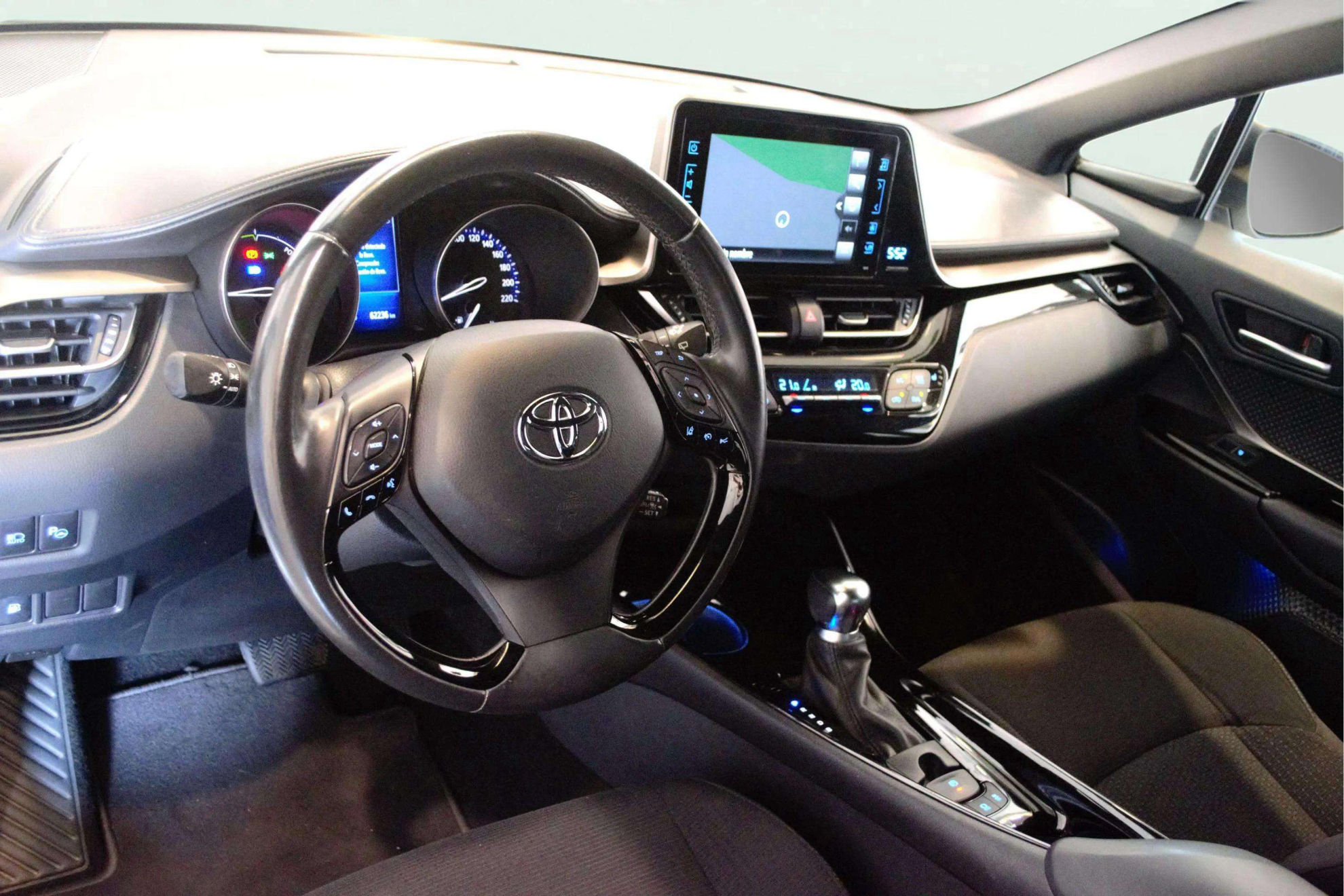 Toyota C-HR 1.8 125H Advance - foto 16