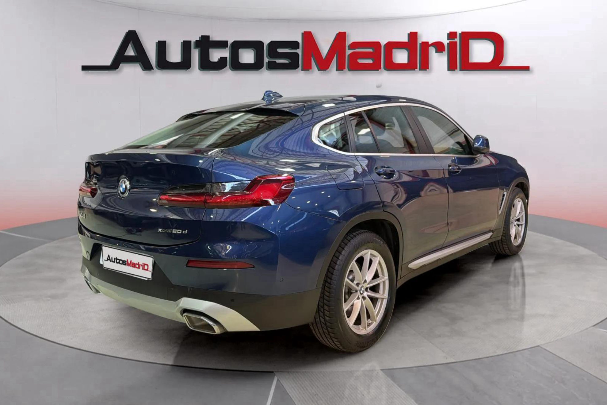 BMW X4 xDrive20d xLine - foto 9