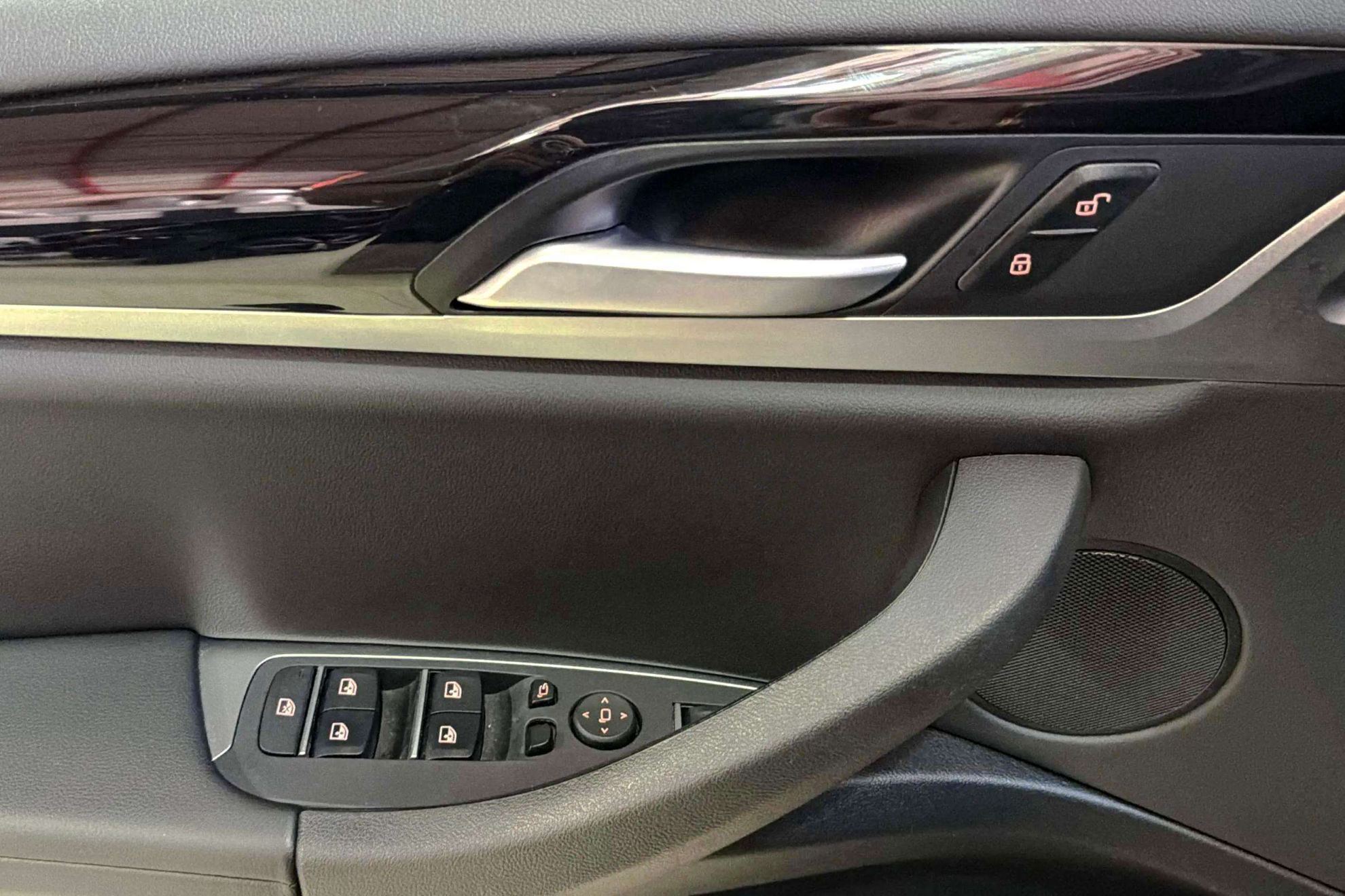 BMW X4 xDrive20d xLine - foto 16