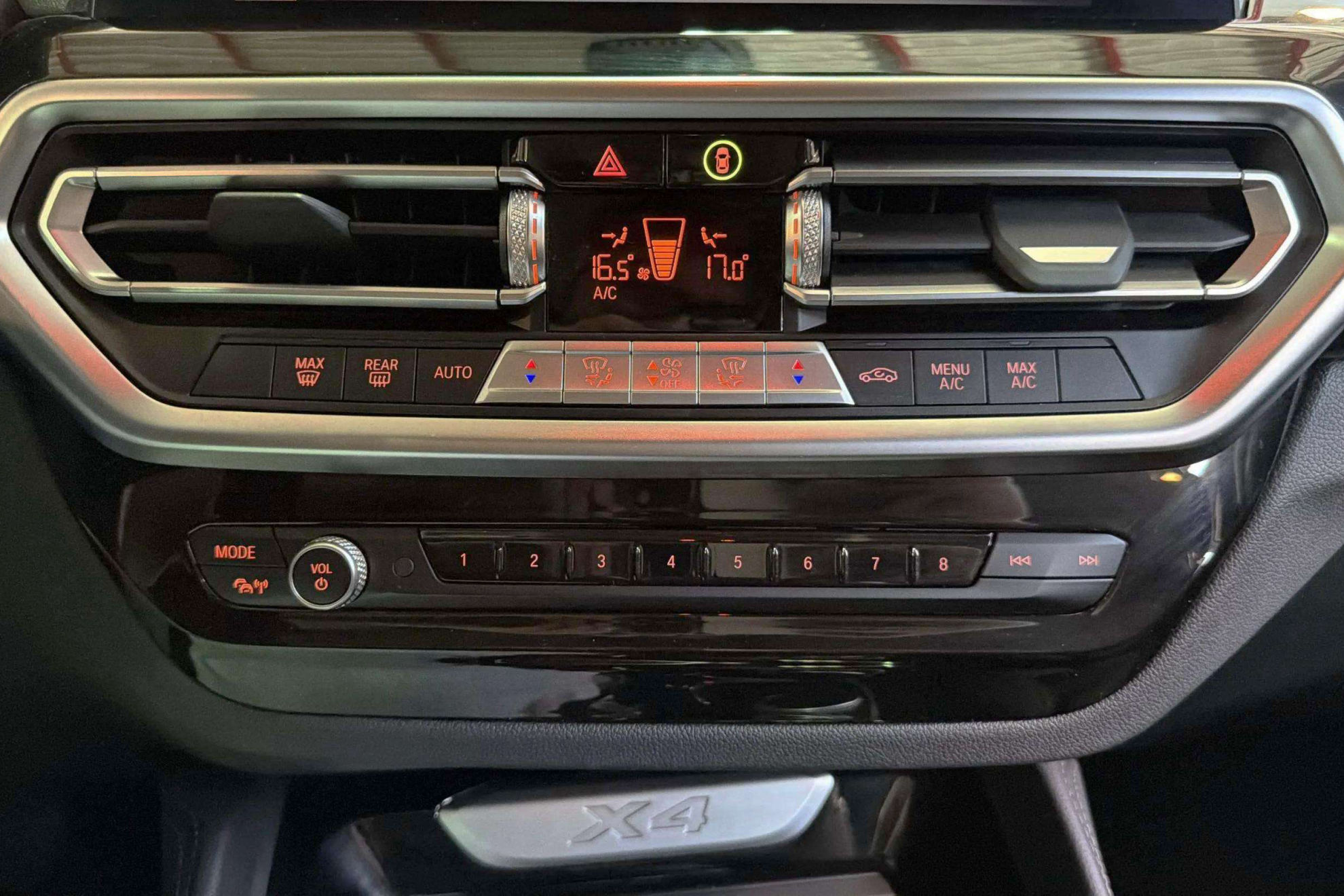 BMW X4 xDrive20d xLine - foto 27