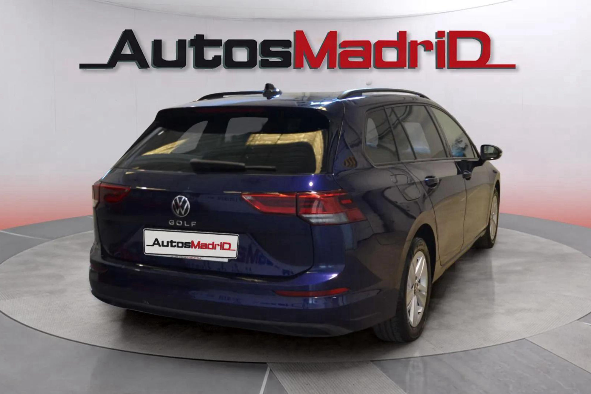 Volkswagen Golf Life 2.0 TDI Variant - foto 7