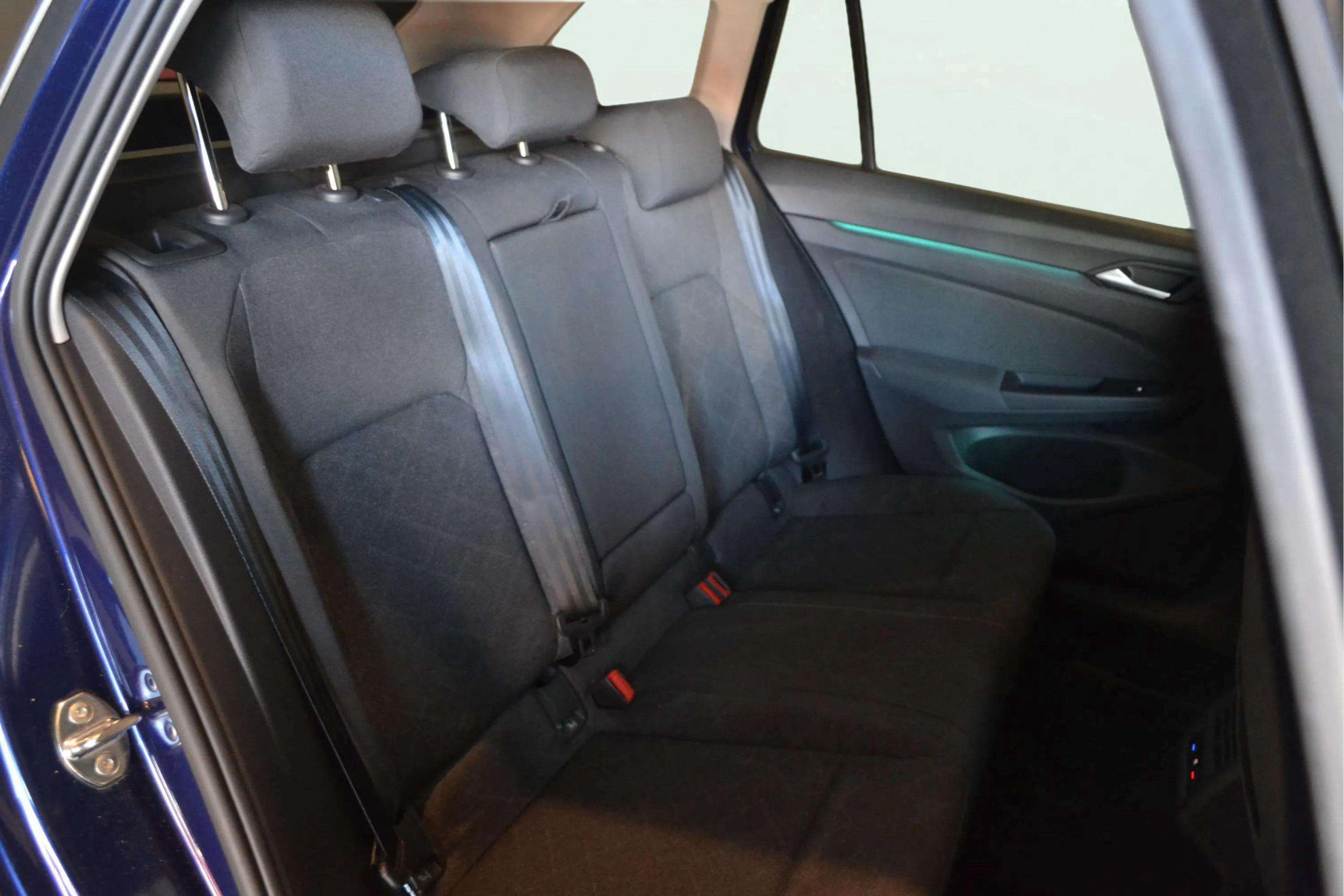 Volkswagen Golf Life 2.0 TDI Variant - foto 10