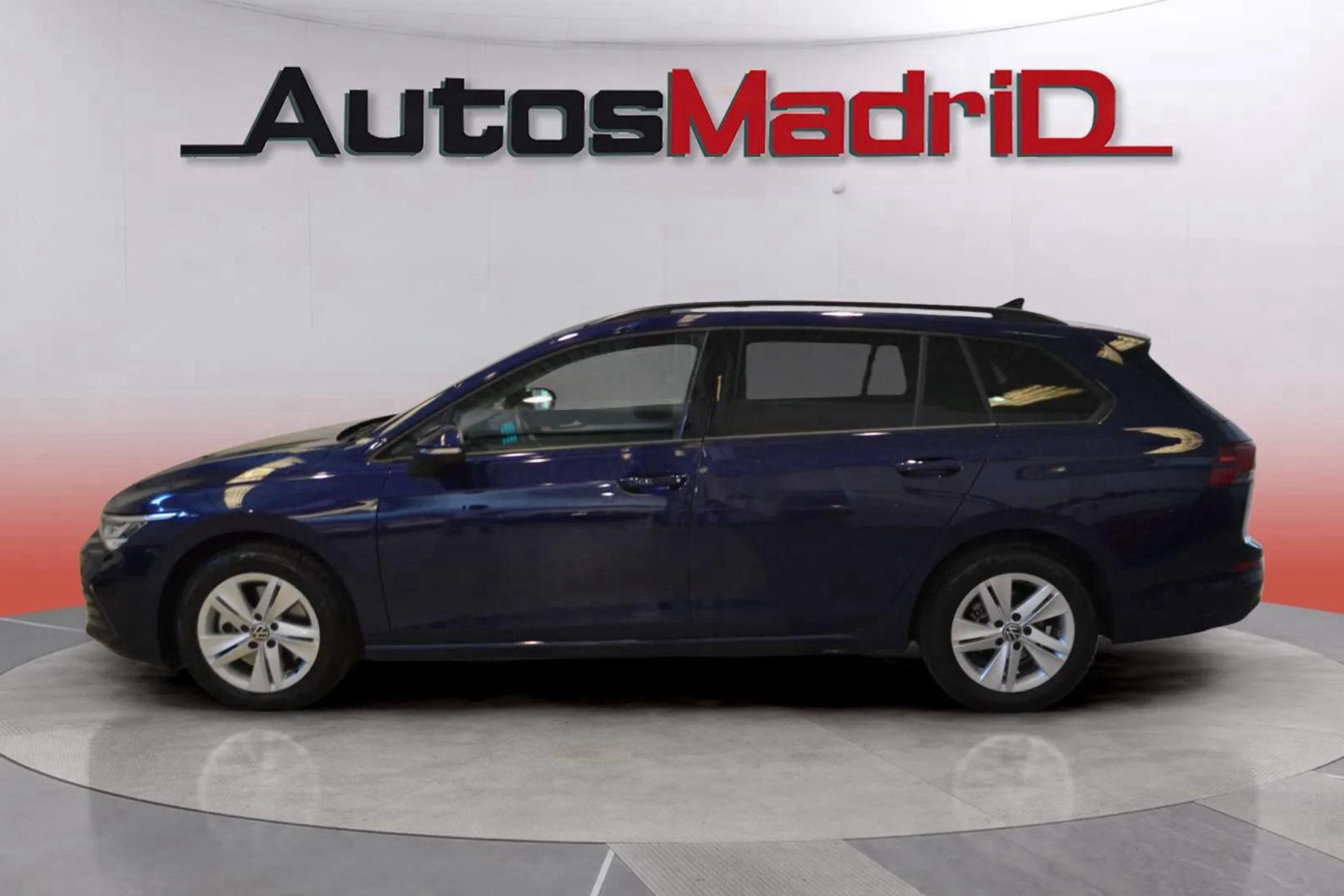 Volkswagen Golf Life 2.0 TDI Variant - foto 4