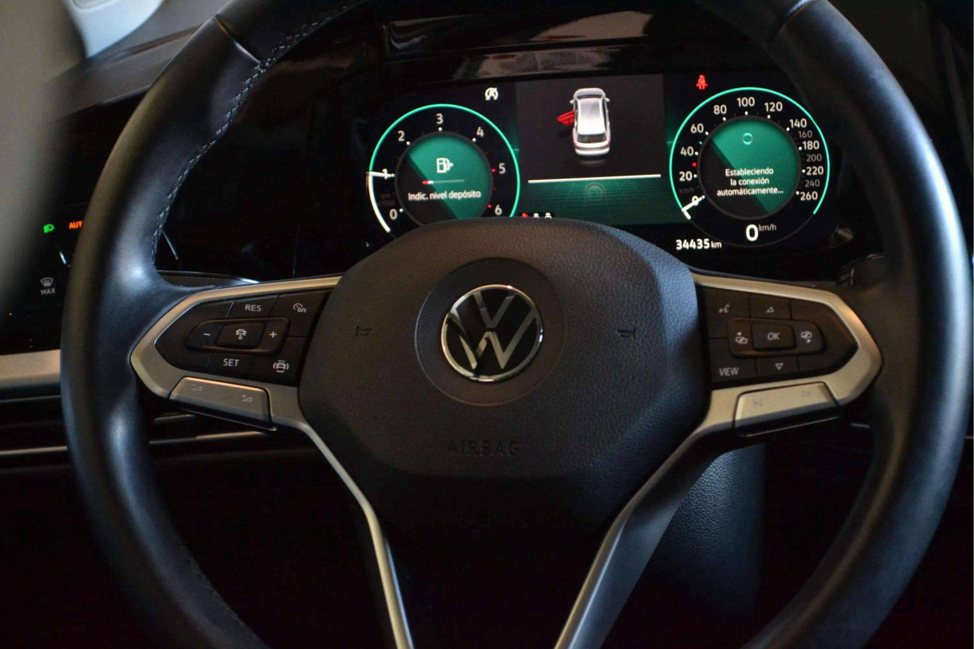Volkswagen Golf Life 2.0 TDI Variant - foto 18