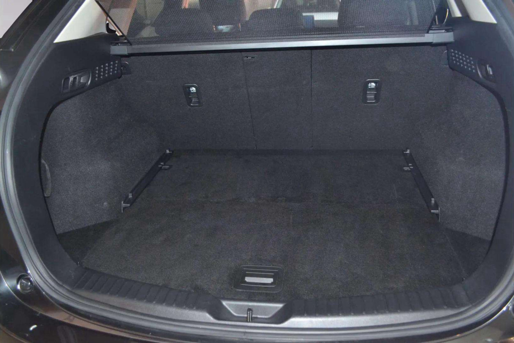 Mazda CX-5 2.0 GE 2WD Evolution - foto 9