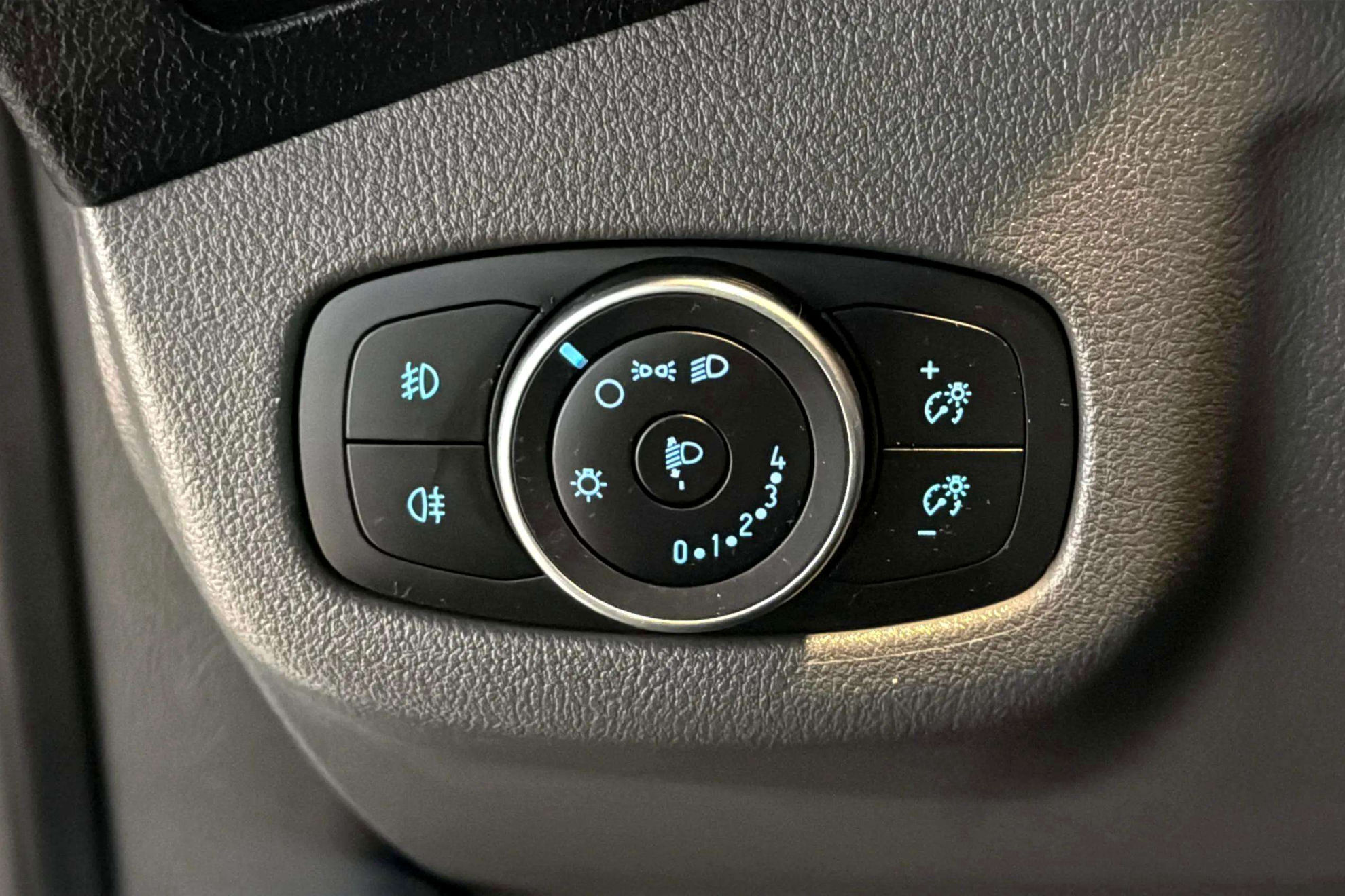 Ford Transit Connect Van 1.5 TDCi Ambiente 200 L1 - foto 14