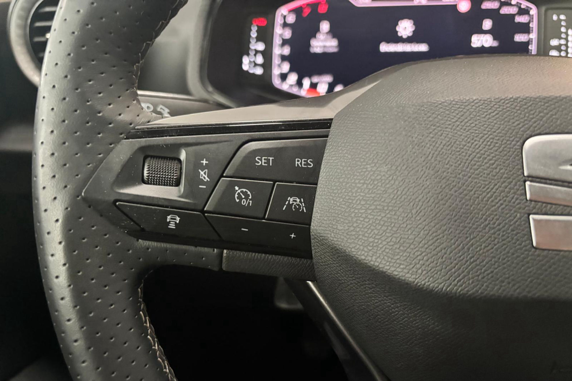 SEAT Ibiza 1.0 TSI FR - foto 17