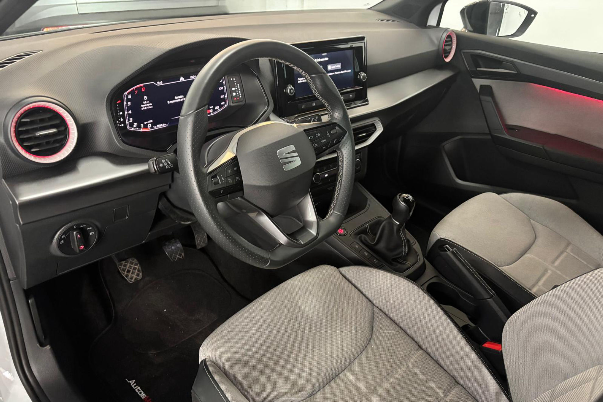 SEAT Ibiza 1.0 TSI FR - foto 16