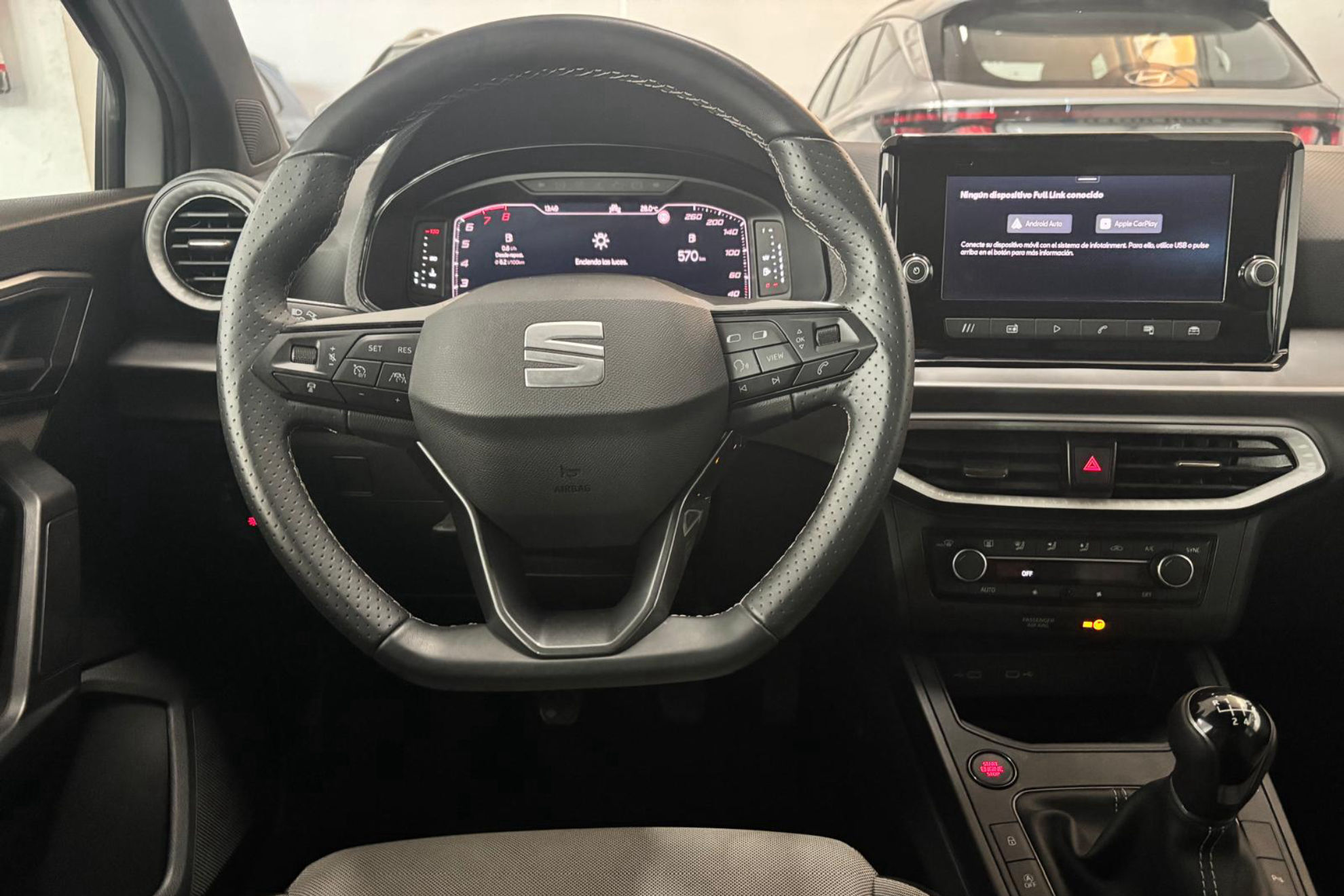 SEAT Ibiza 1.0 TSI FR - foto 13