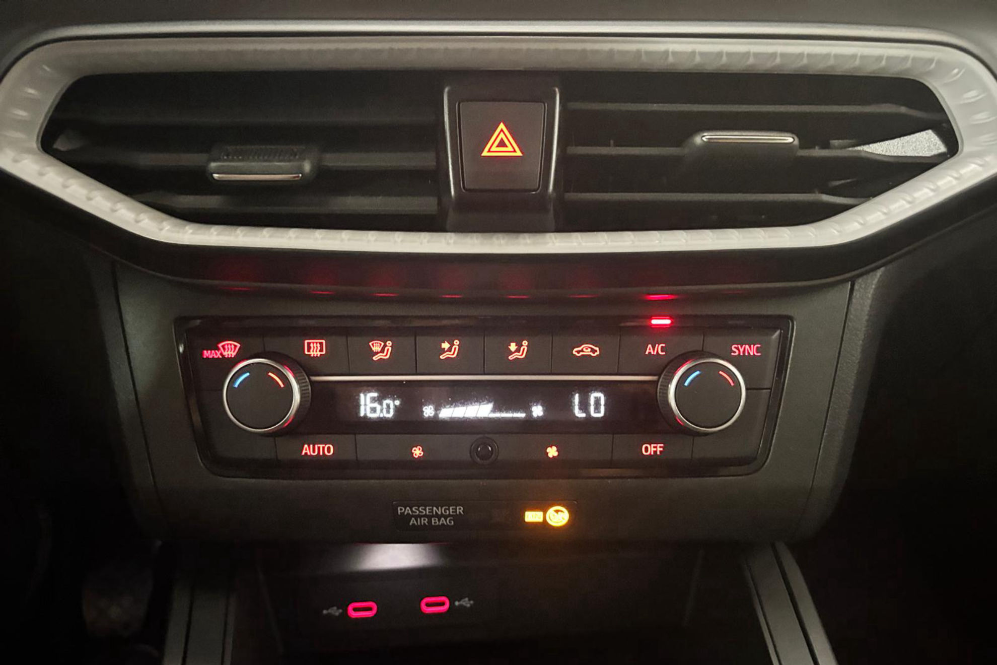 SEAT Ibiza 1.0 TSI FR - foto 27
